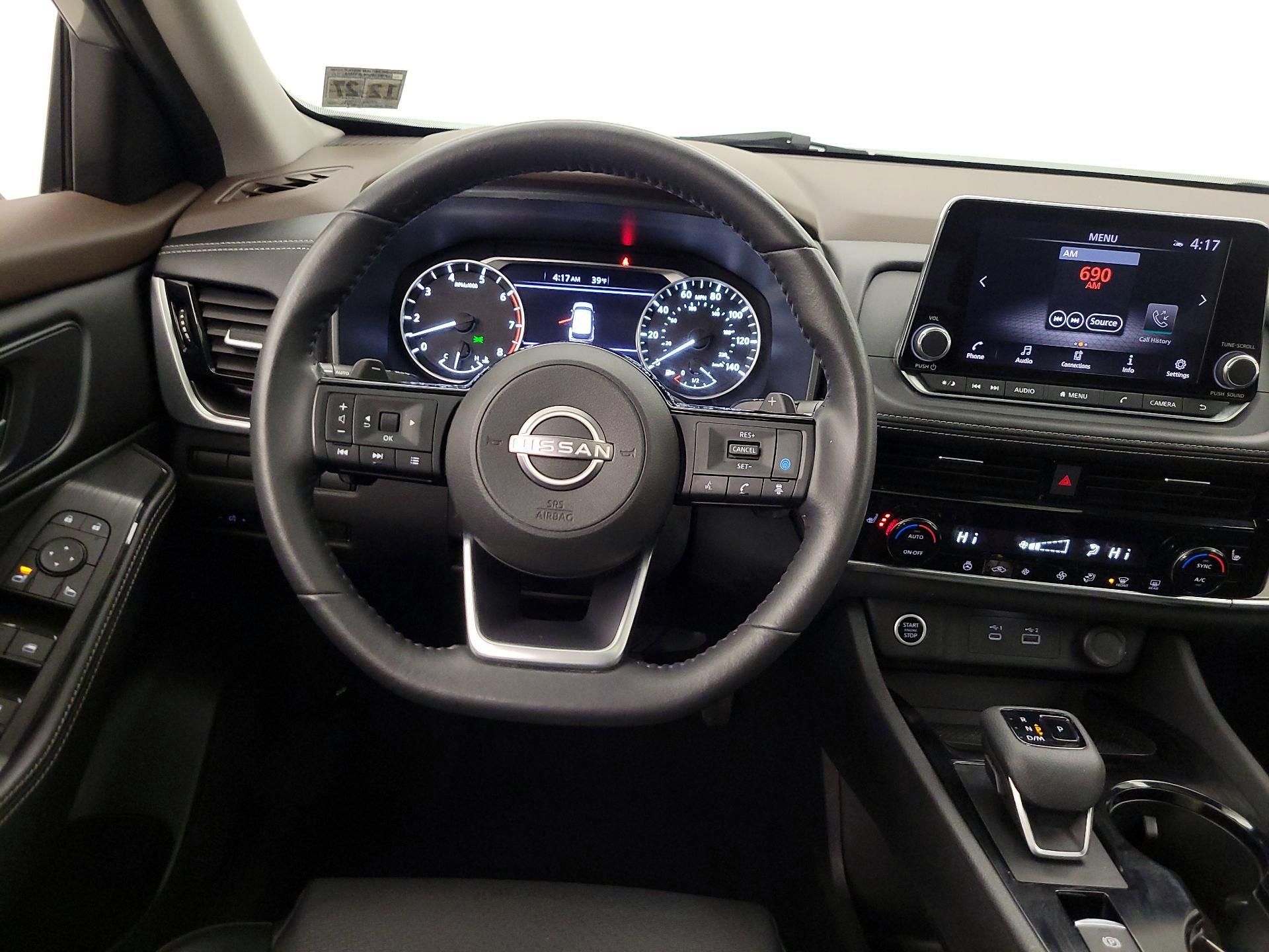 Thumbnail: 2022 Nissan Rogue - 10