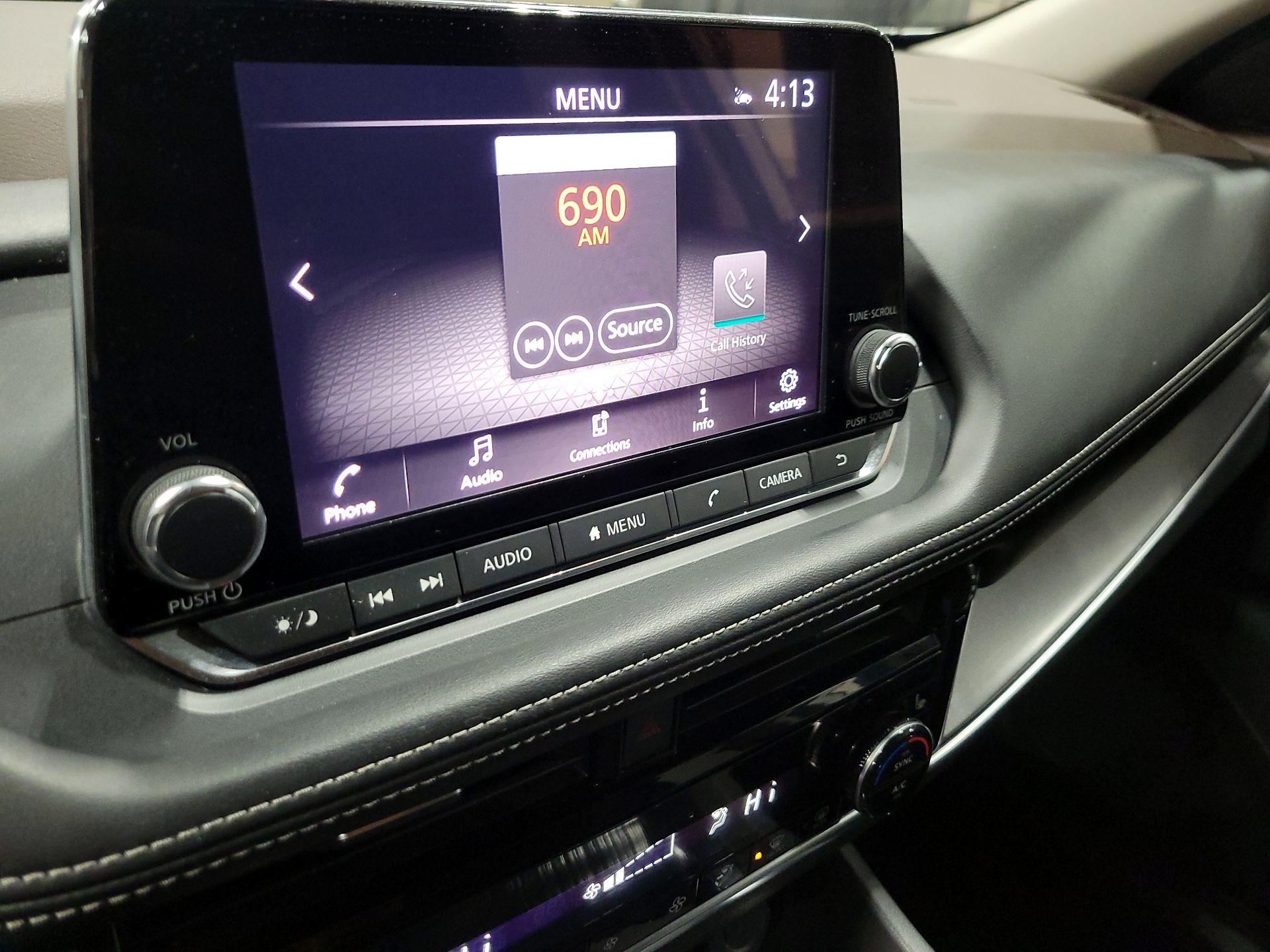 Thumbnail: 2022 Nissan Rogue - 15