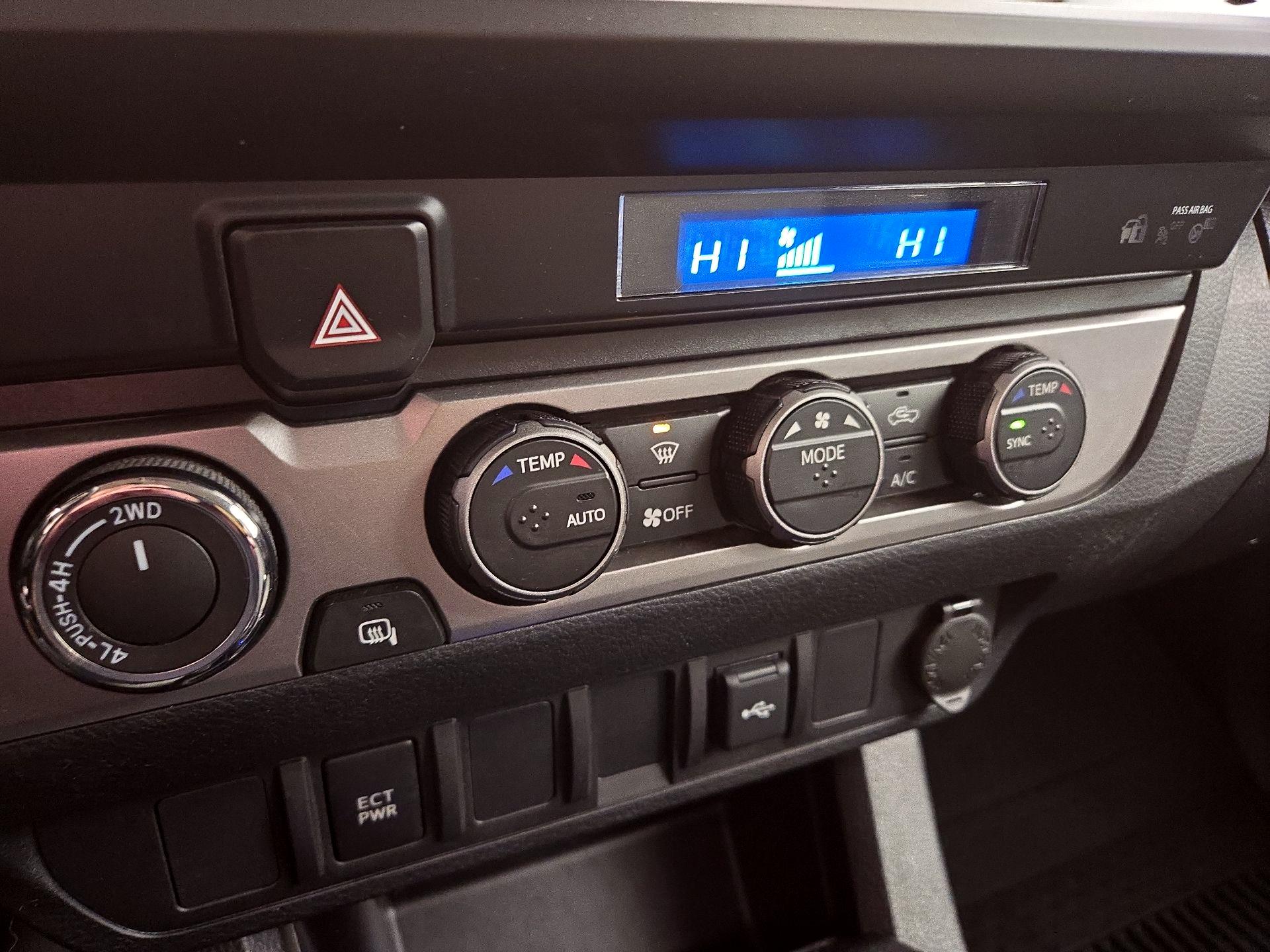 Thumbnail: 2023 Toyota Tacoma - 16