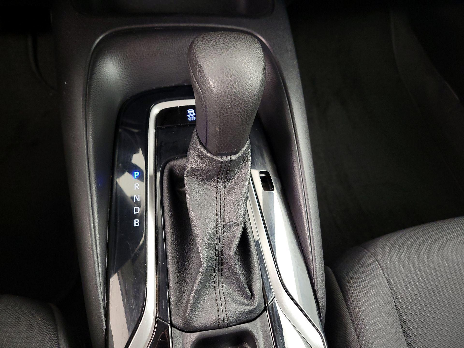 Thumbnail: 2022 Toyota Corolla - 17