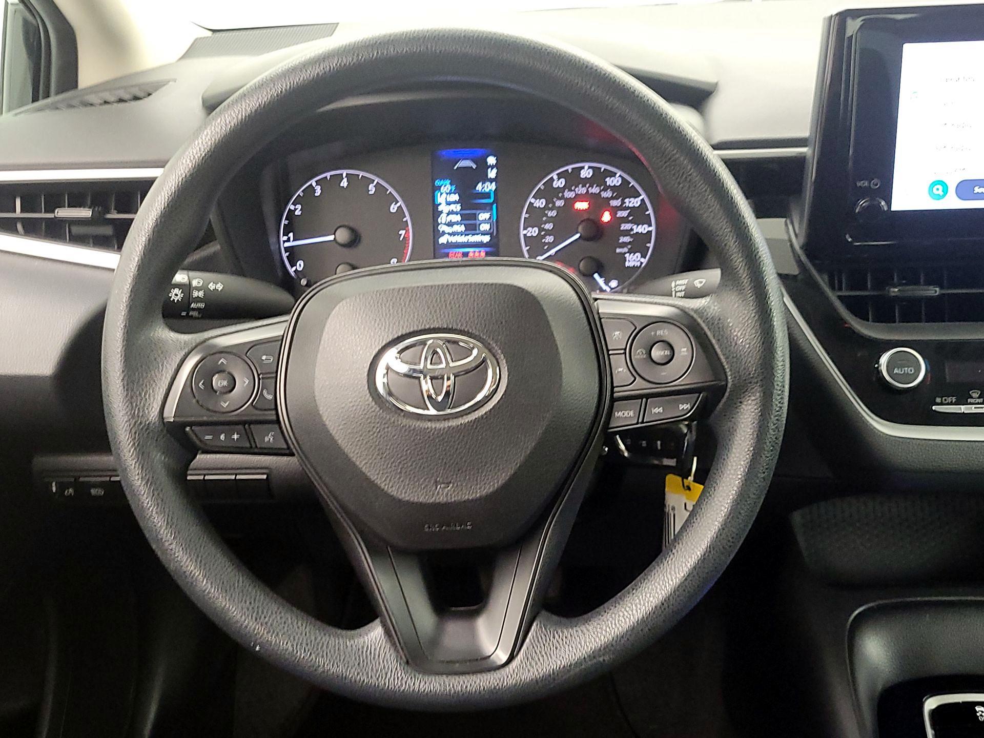 Thumbnail: 2023 Toyota Corolla - 10