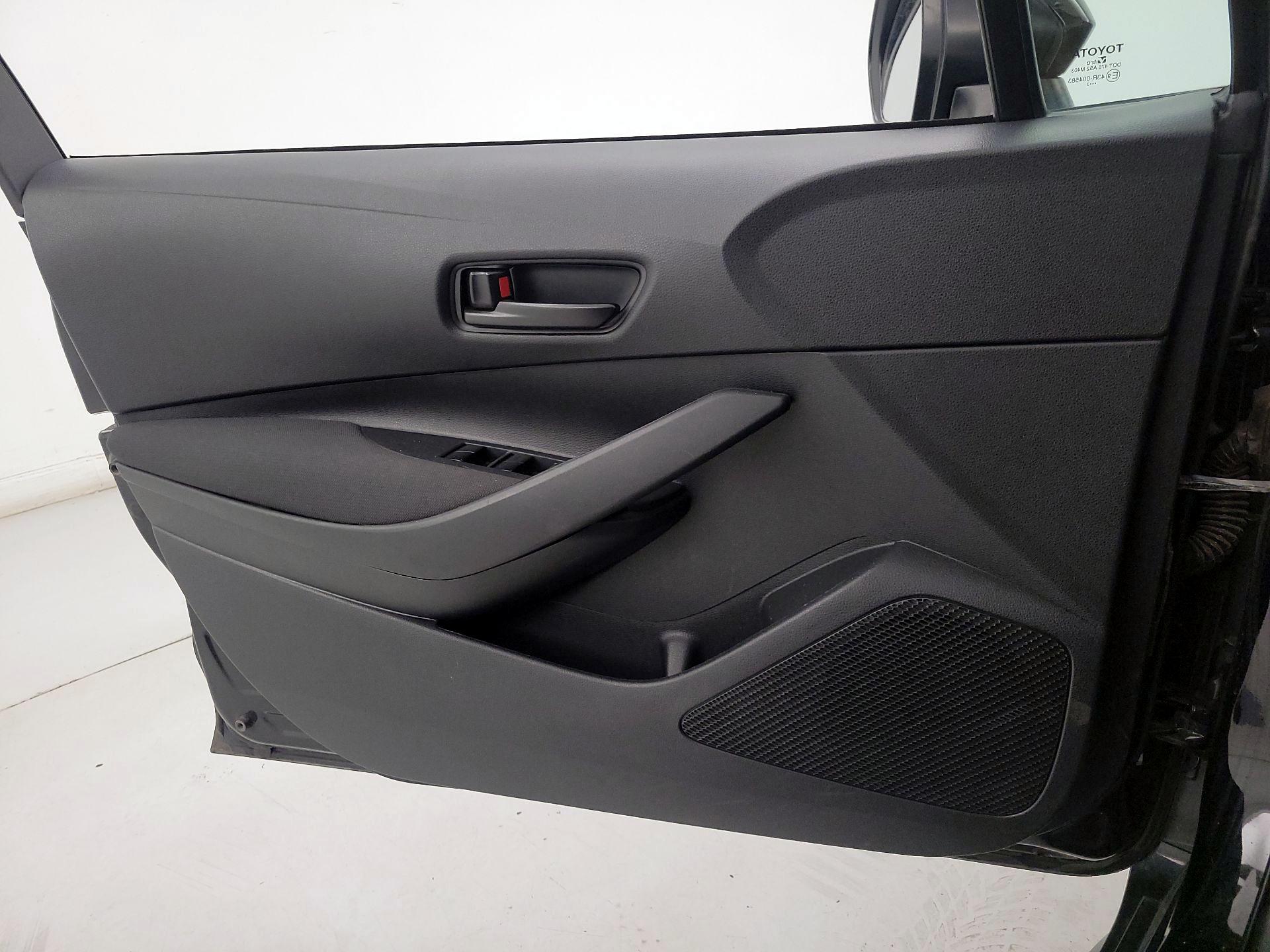 Thumbnail: 2023 Toyota Corolla - 12