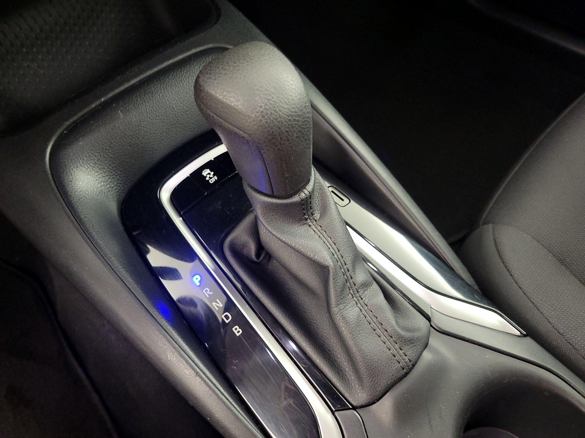 Thumbnail: 2023 Toyota Corolla - 17