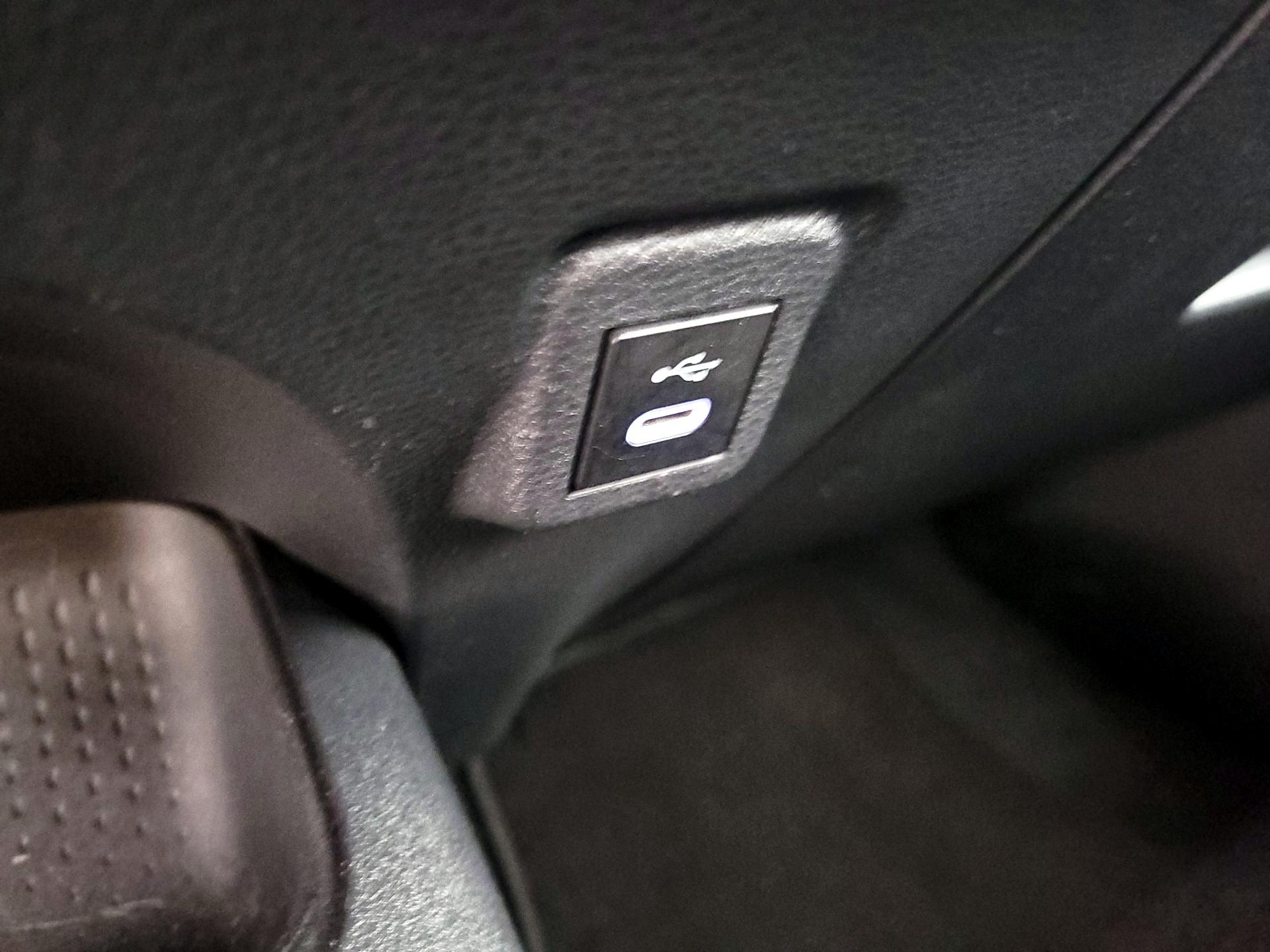 Thumbnail: 2023 Toyota Corolla - 18