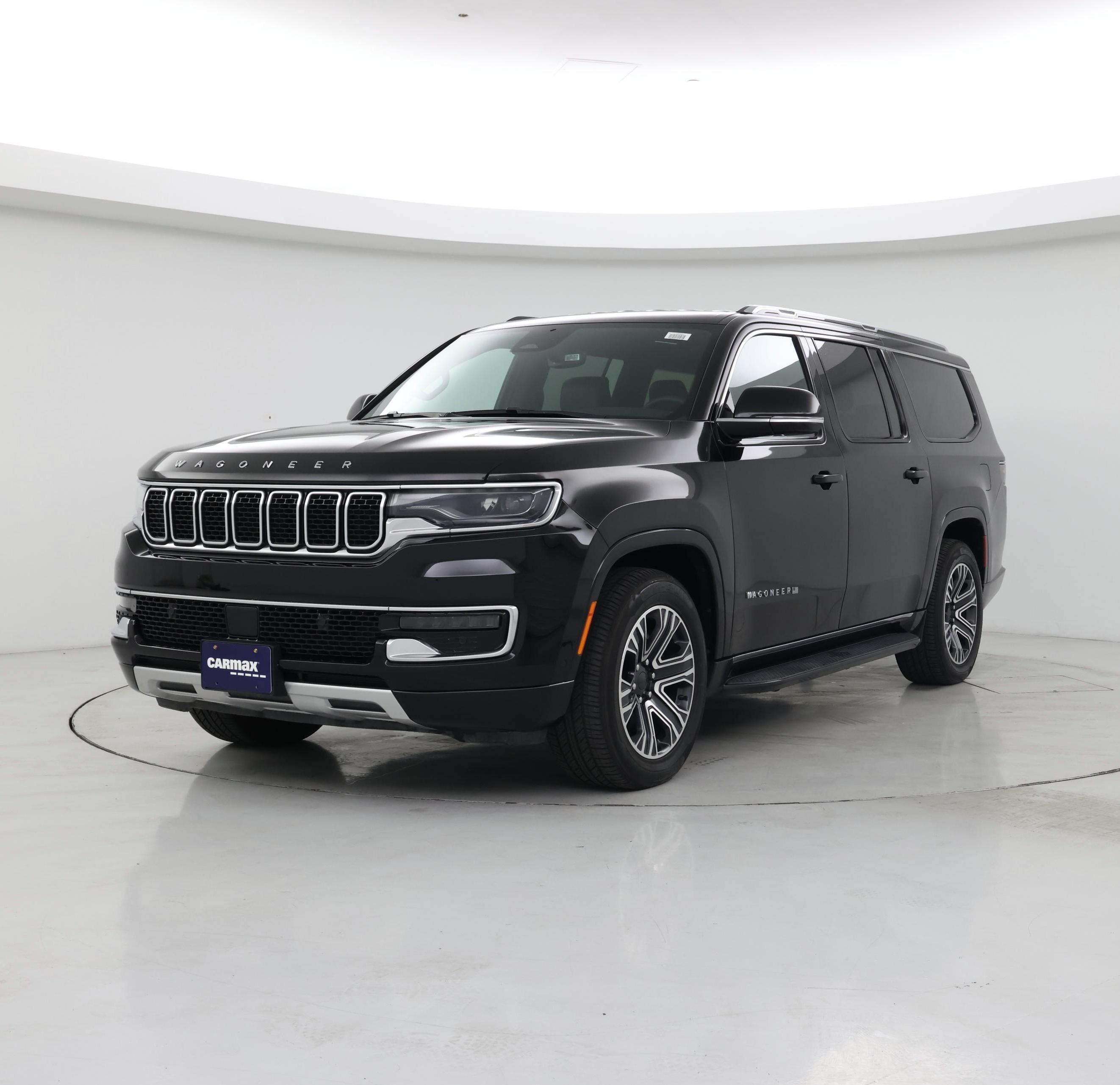 Thumbnail: 2023 Jeep Wagoneer - 4