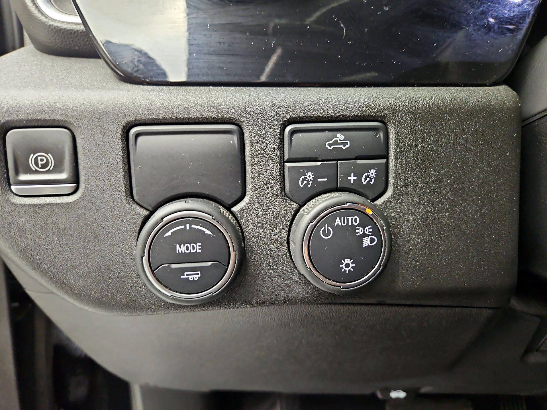 Thumbnail: 2022 Chevrolet Silverado 1500 - 13