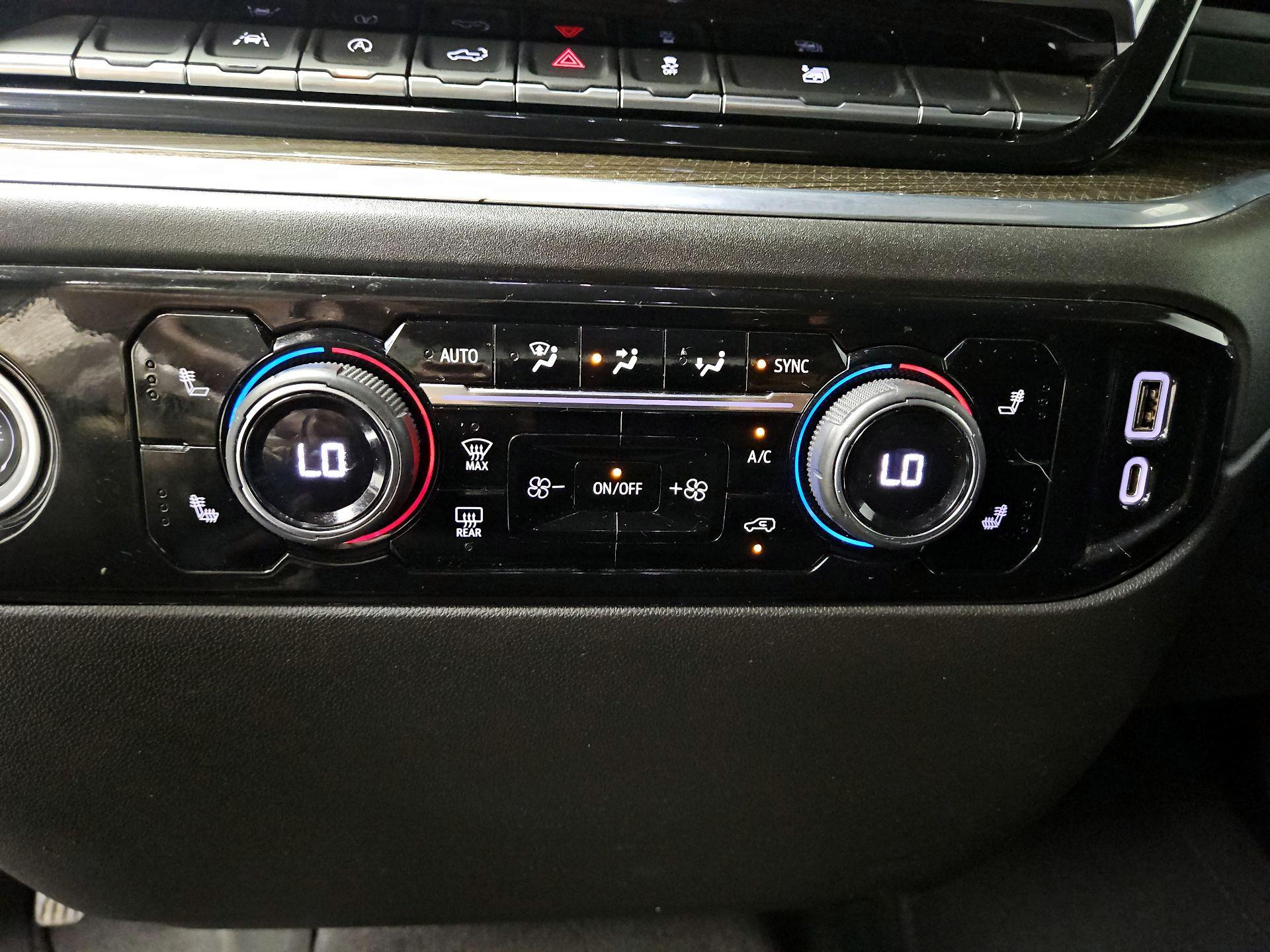 Thumbnail: 2022 Chevrolet Silverado 1500 - 16