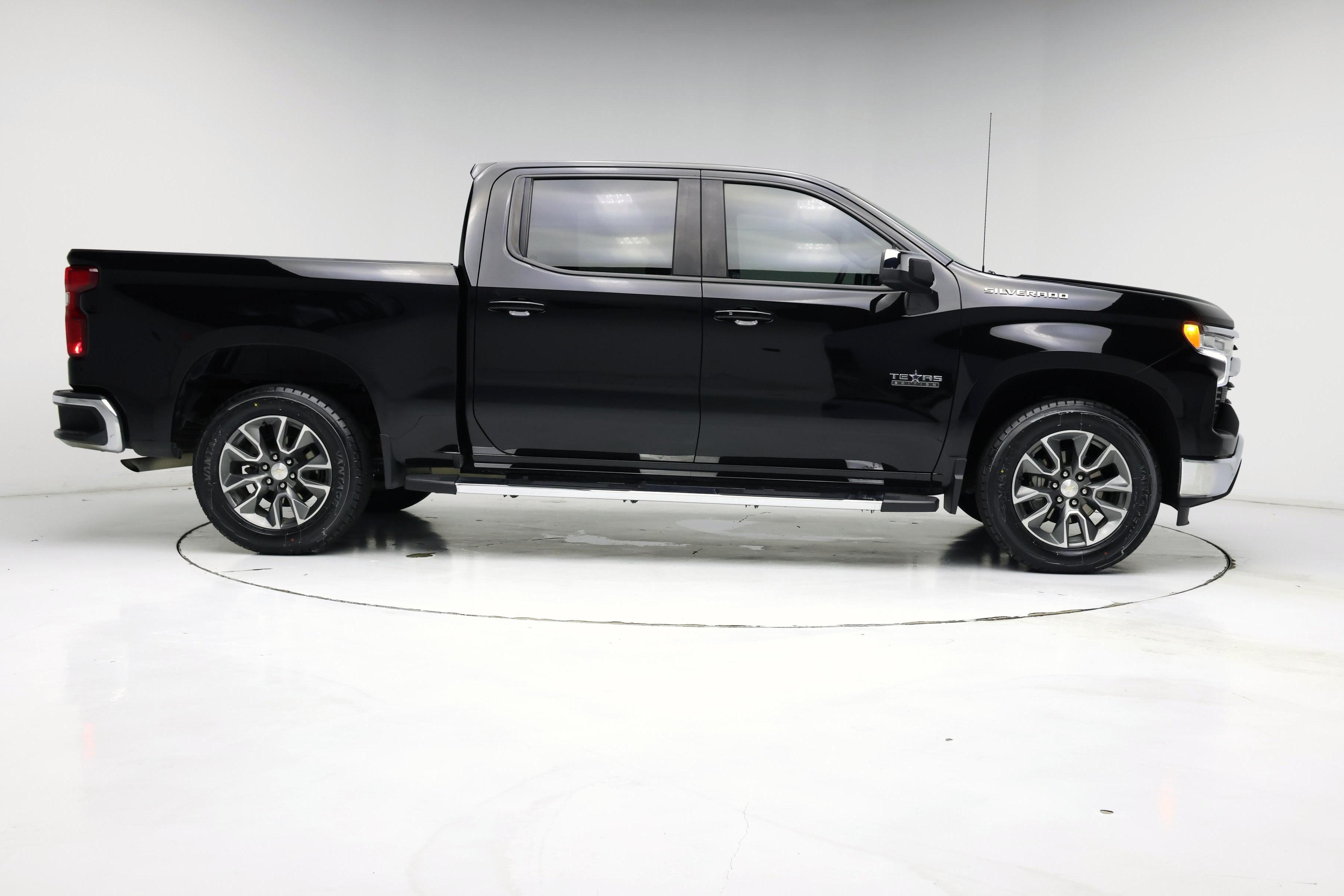 Thumbnail: 2022 Chevrolet Silverado 1500 - 7