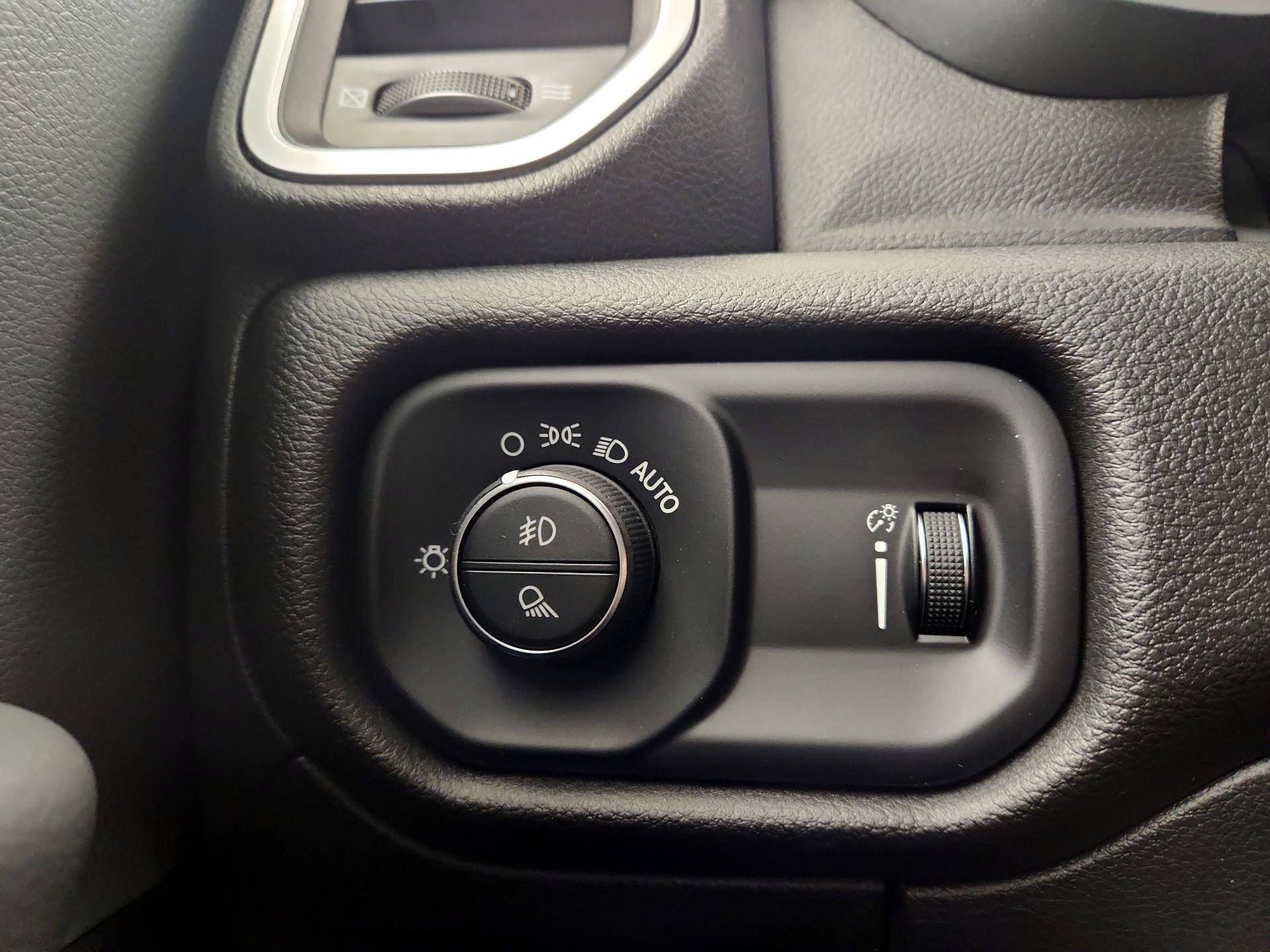 Thumbnail: 2022 RAM 1500 - 13