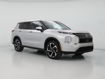 2022 Mitsubishi Outlander ES