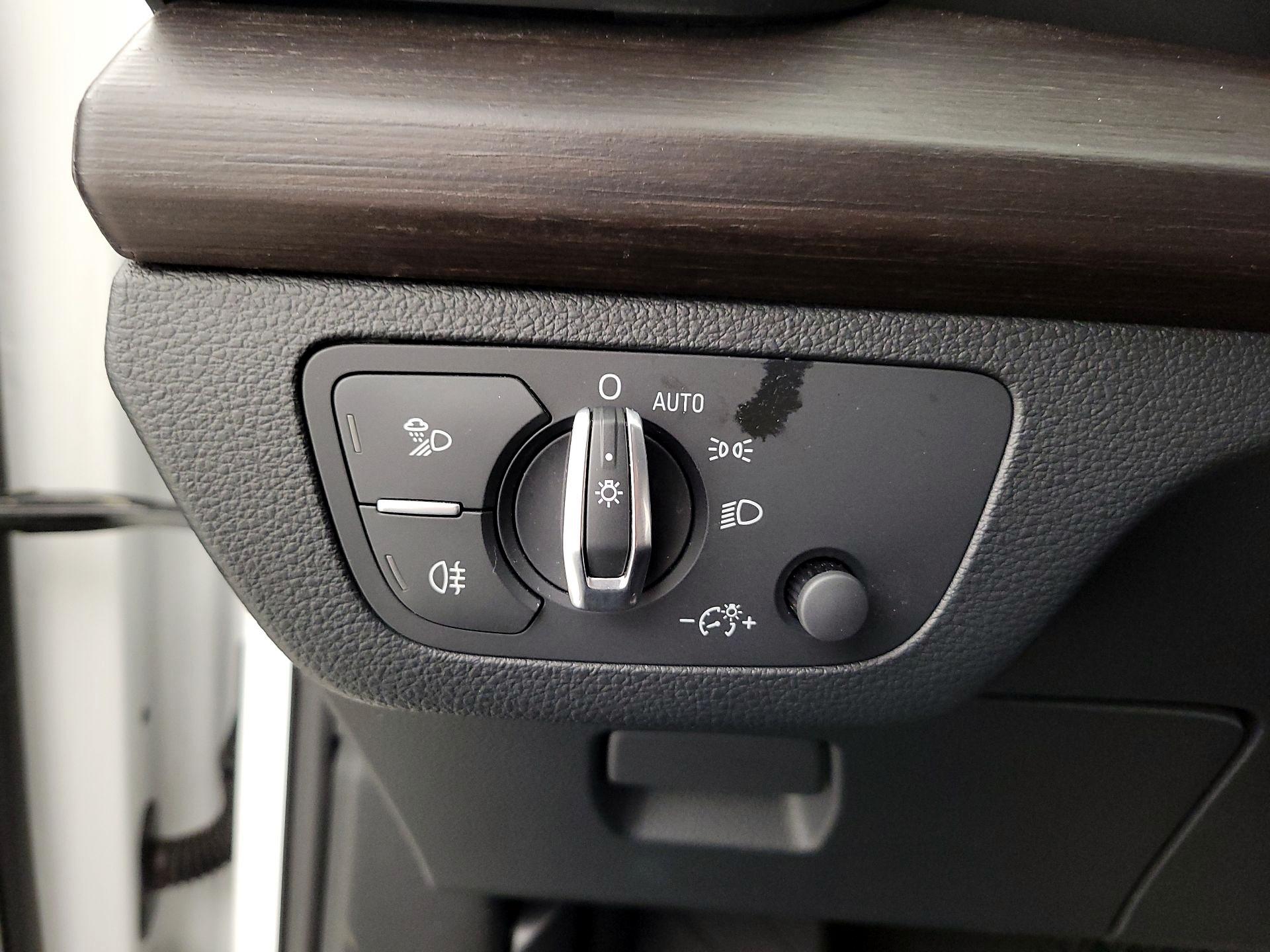 Thumbnail: 2024 Audi Q5 - 13