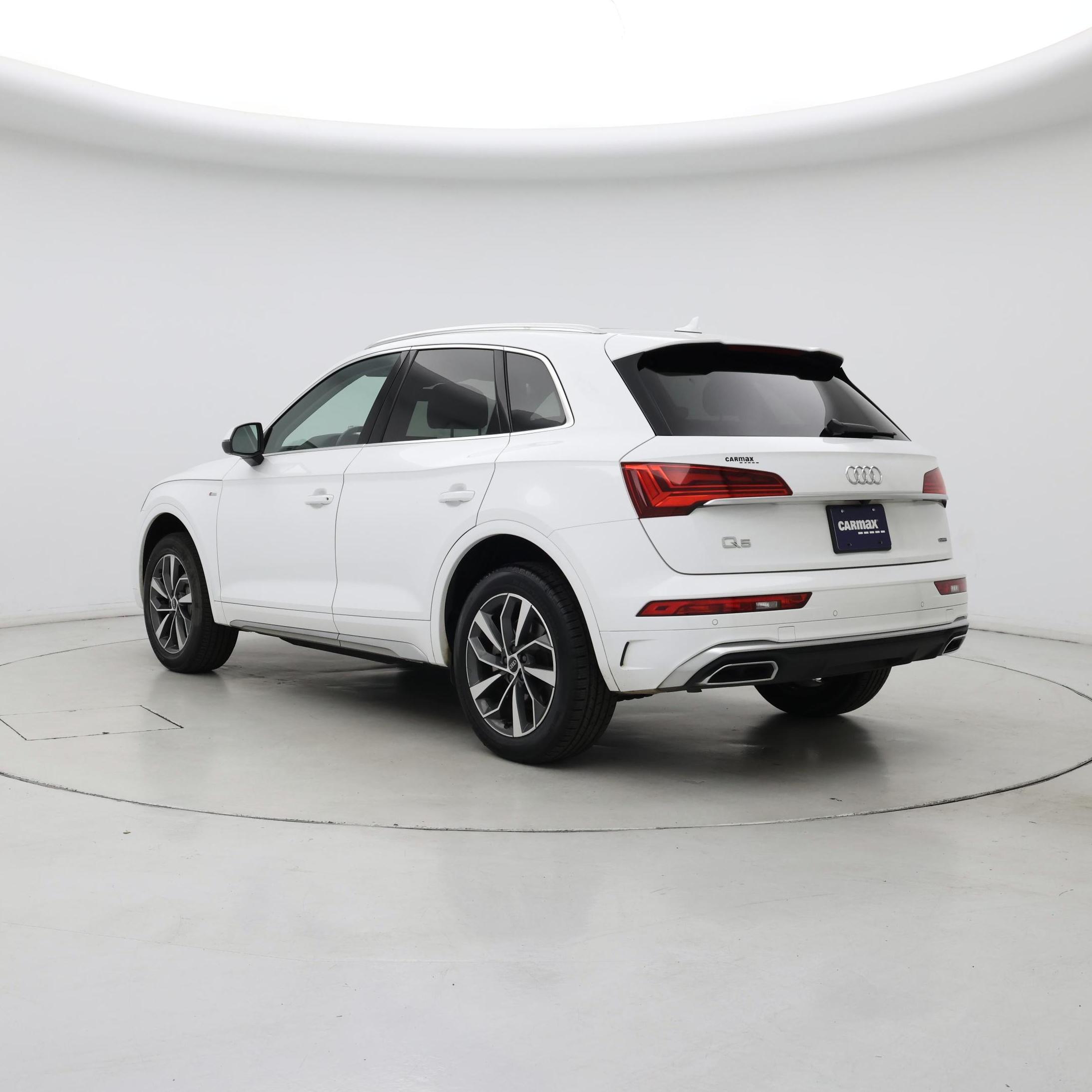 Thumbnail: 2024 Audi Q5 - 2