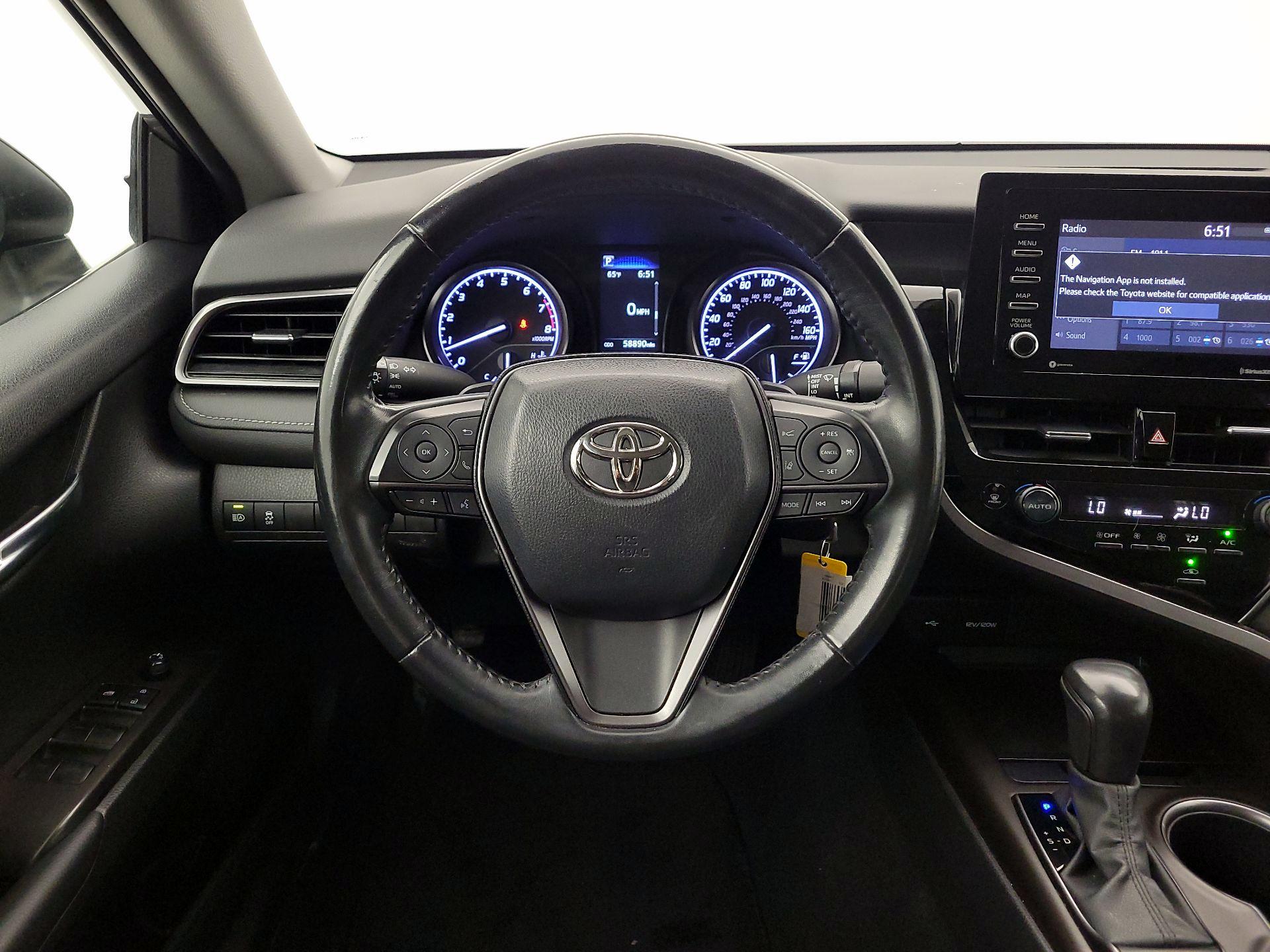 Thumbnail: 2023 Toyota Camry - 10