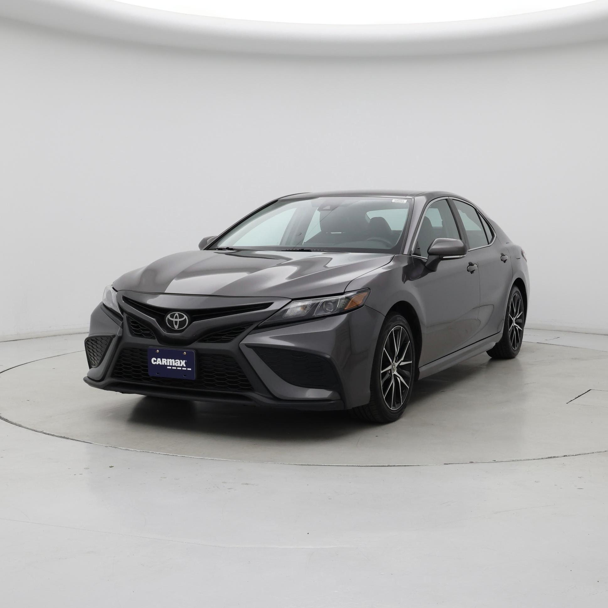 Thumbnail: 2023 Toyota Camry - 4