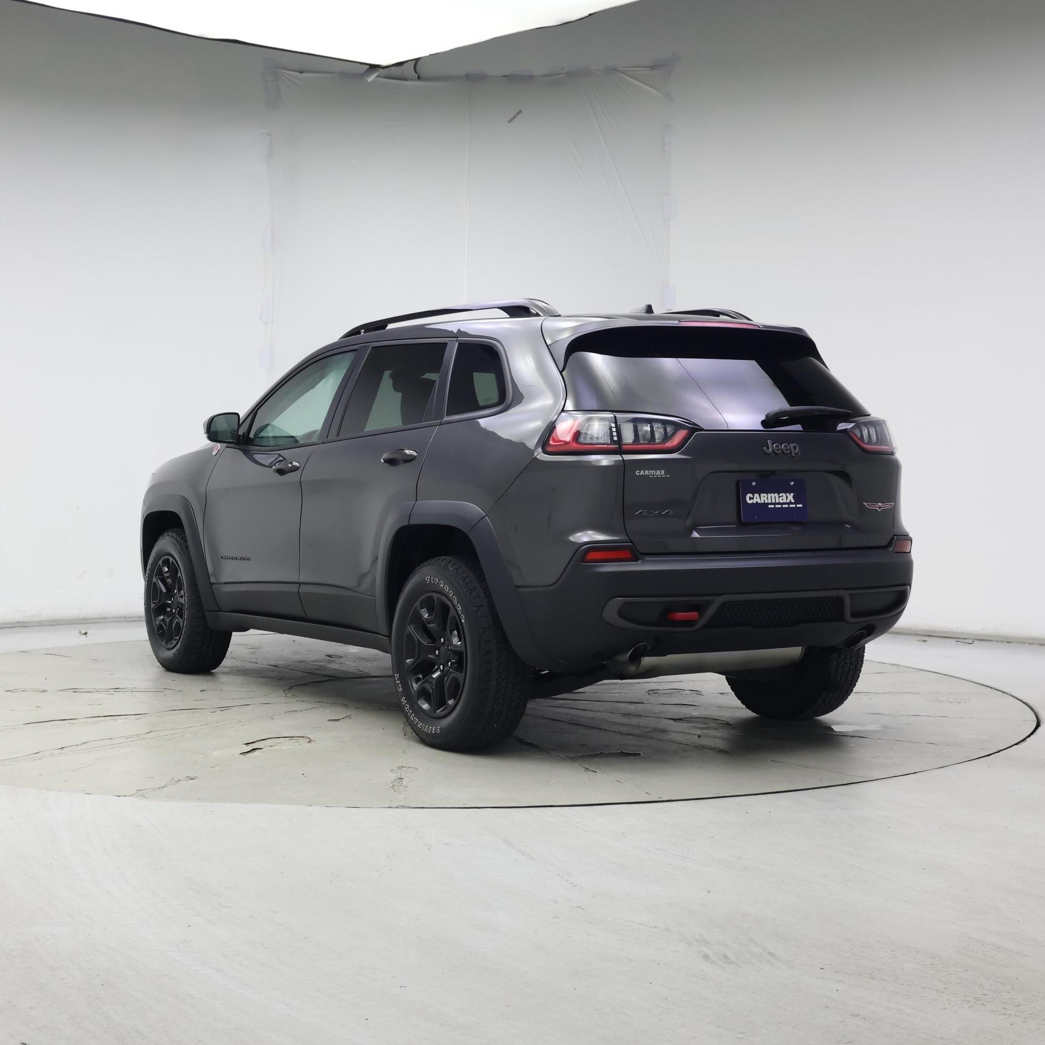 Thumbnail: 2022 Jeep Cherokee - 2