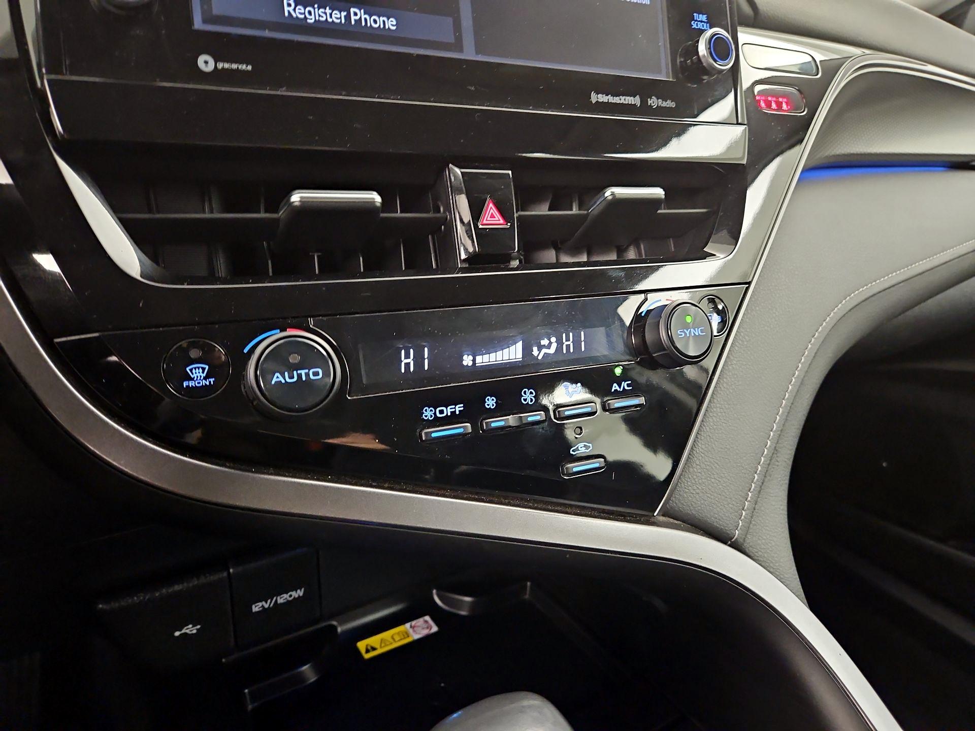 Thumbnail: 2023 Toyota Camry - 16