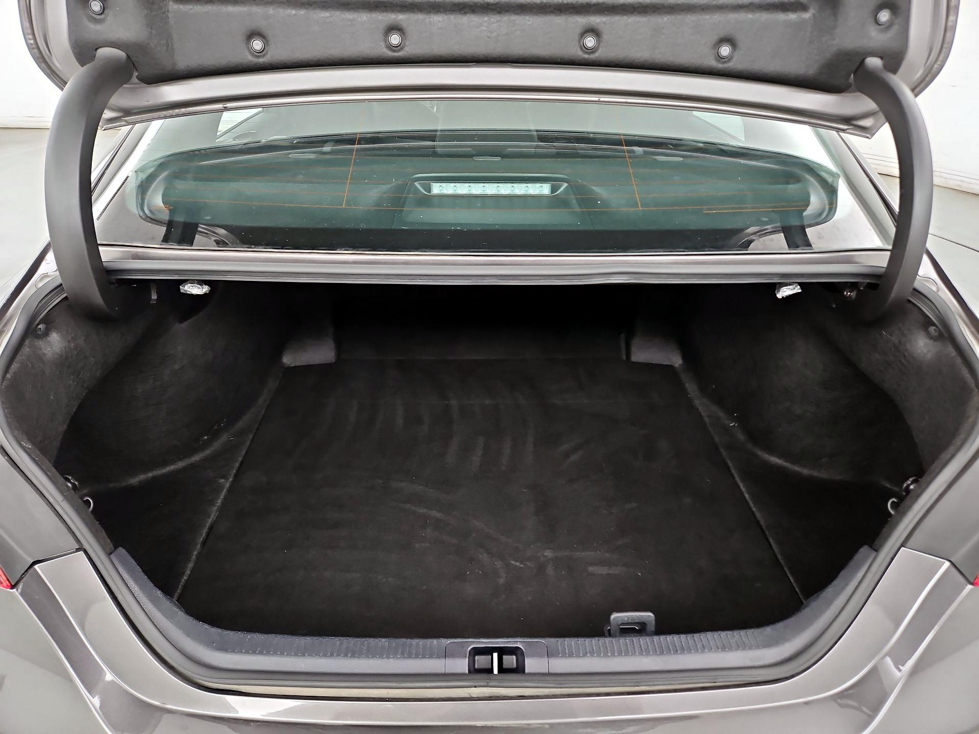 Thumbnail: 2023 Toyota Camry - 20