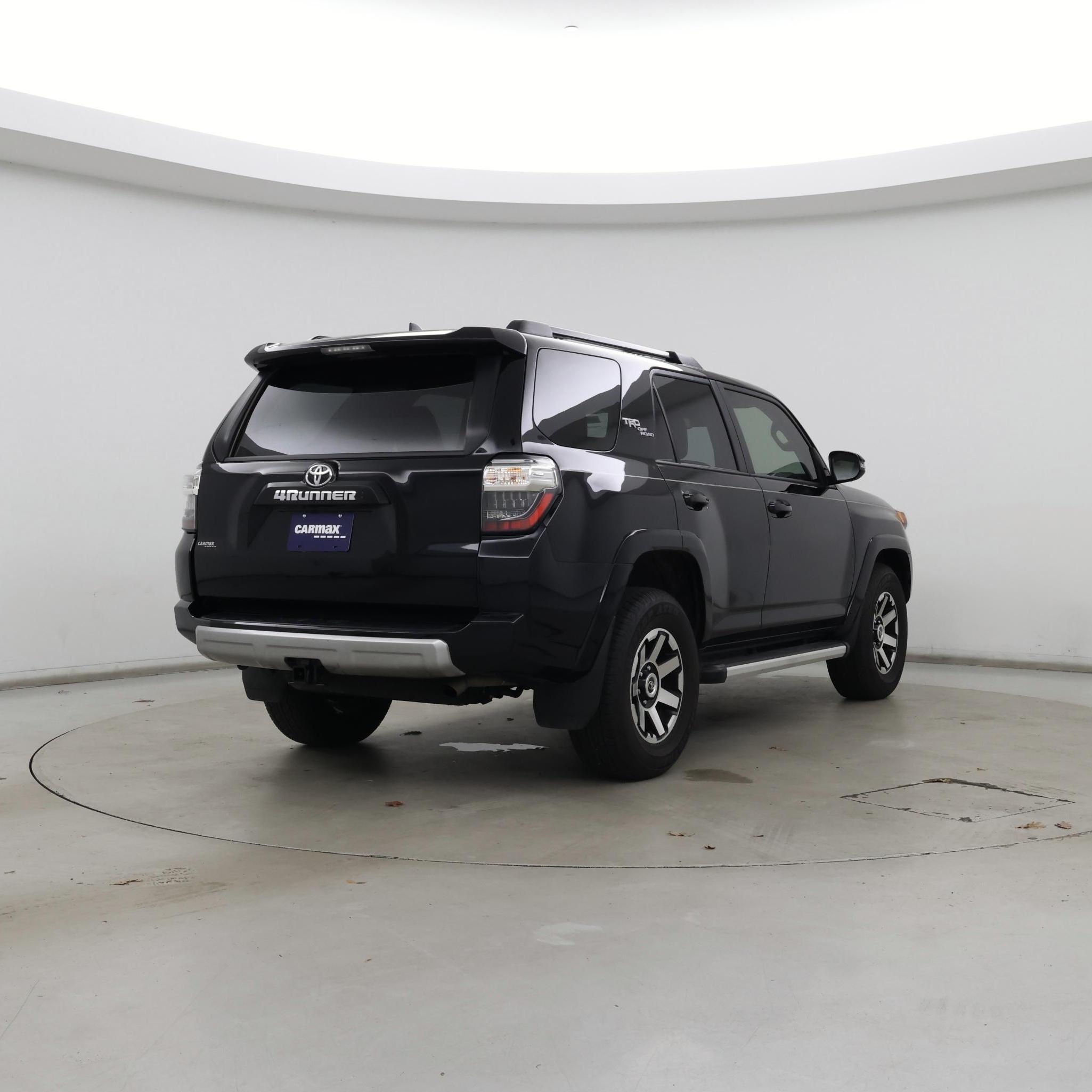 Thumbnail: 2023 Toyota 4Runner - 8