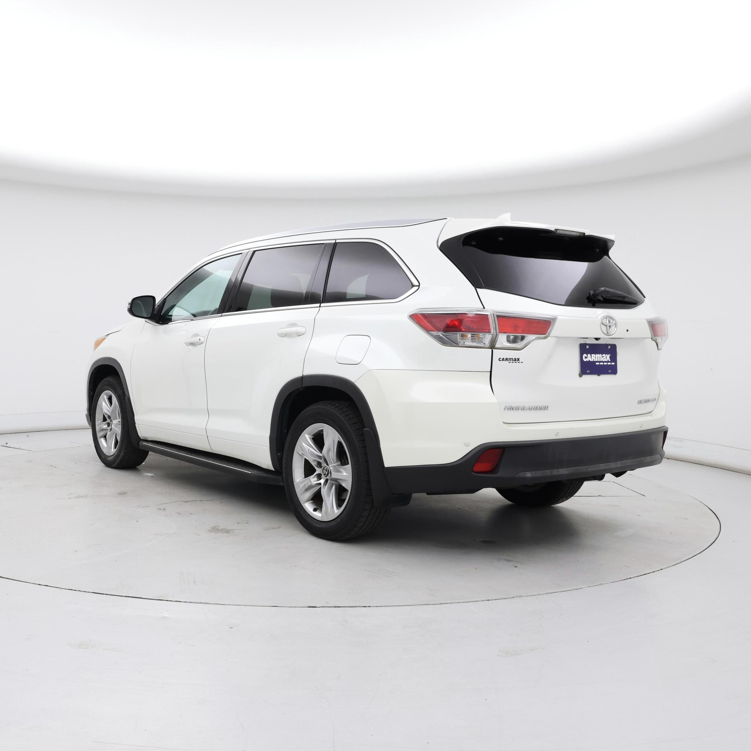 Thumbnail: 2016 Toyota Highlander - 2