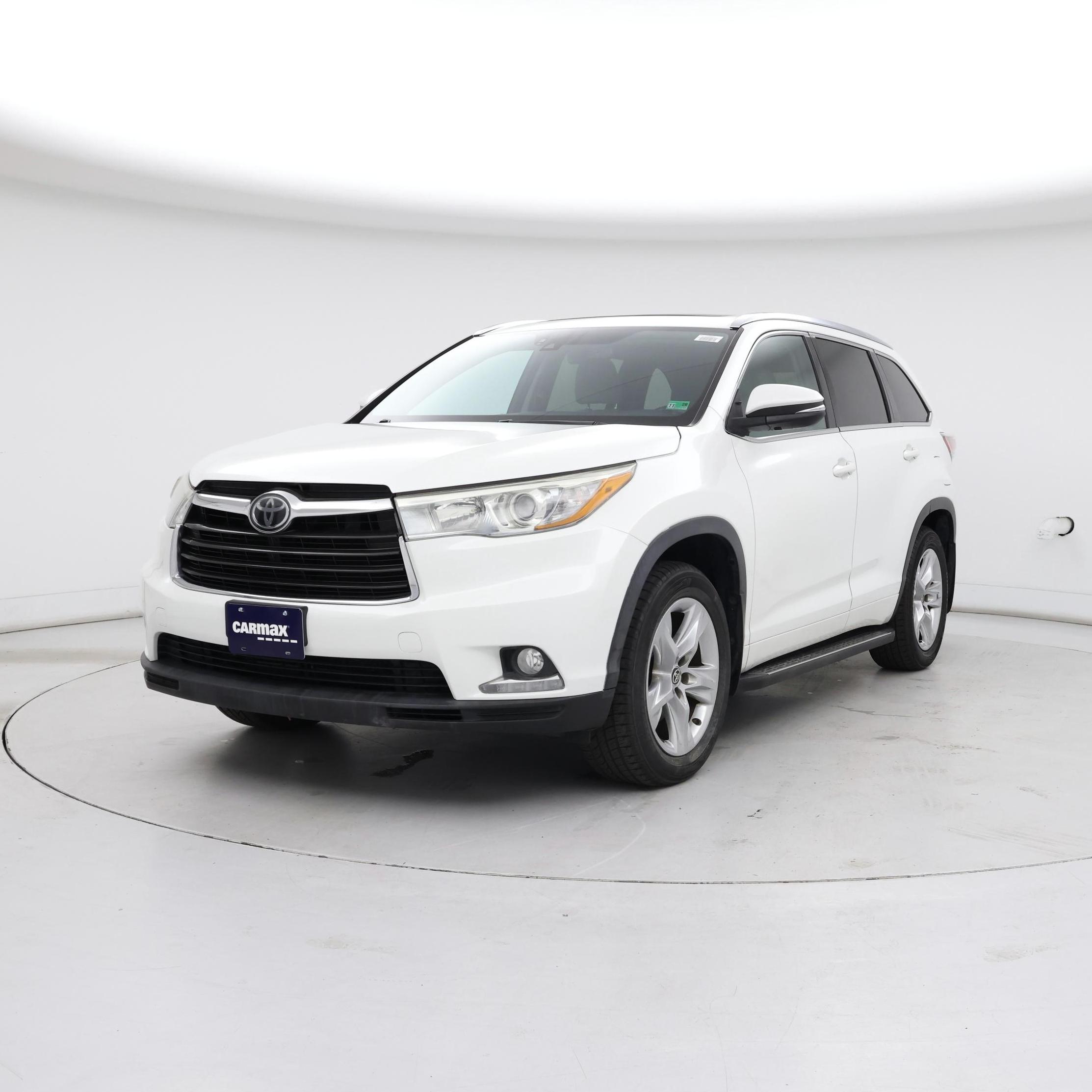 Thumbnail: 2016 Toyota Highlander - 4
