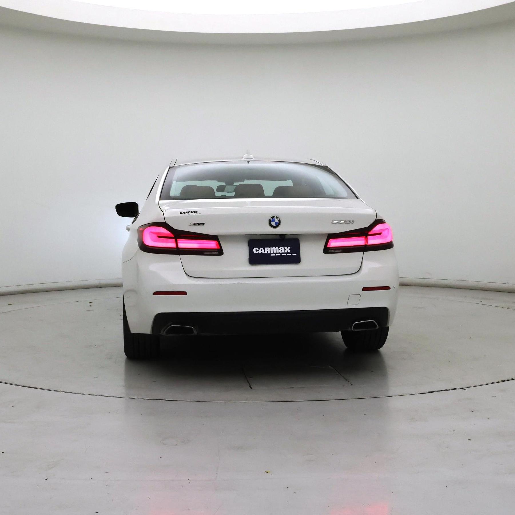 Thumbnail: 2022 BMW 5 Series - 6