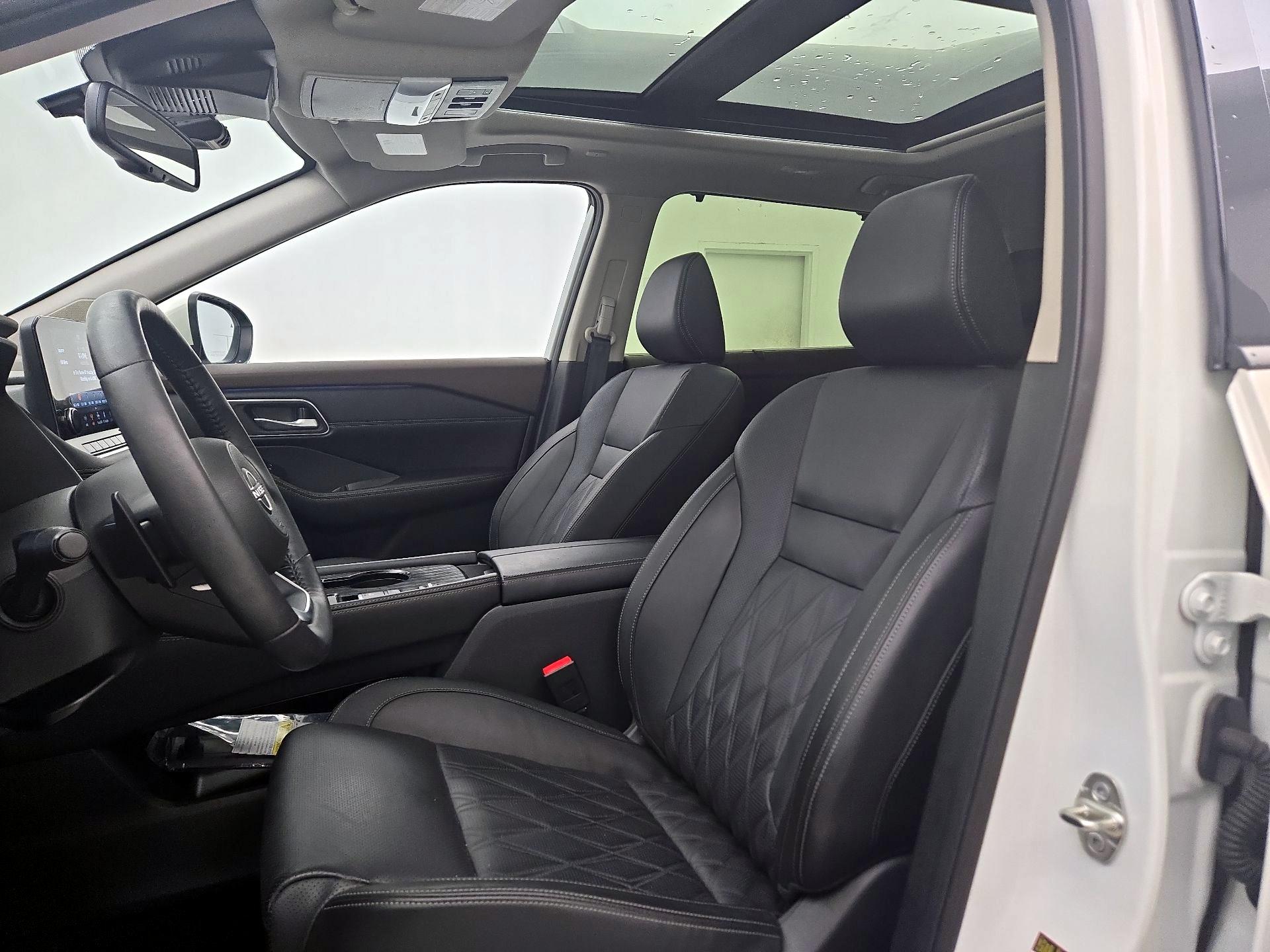 Thumbnail: 2023 Nissan Rogue - 11