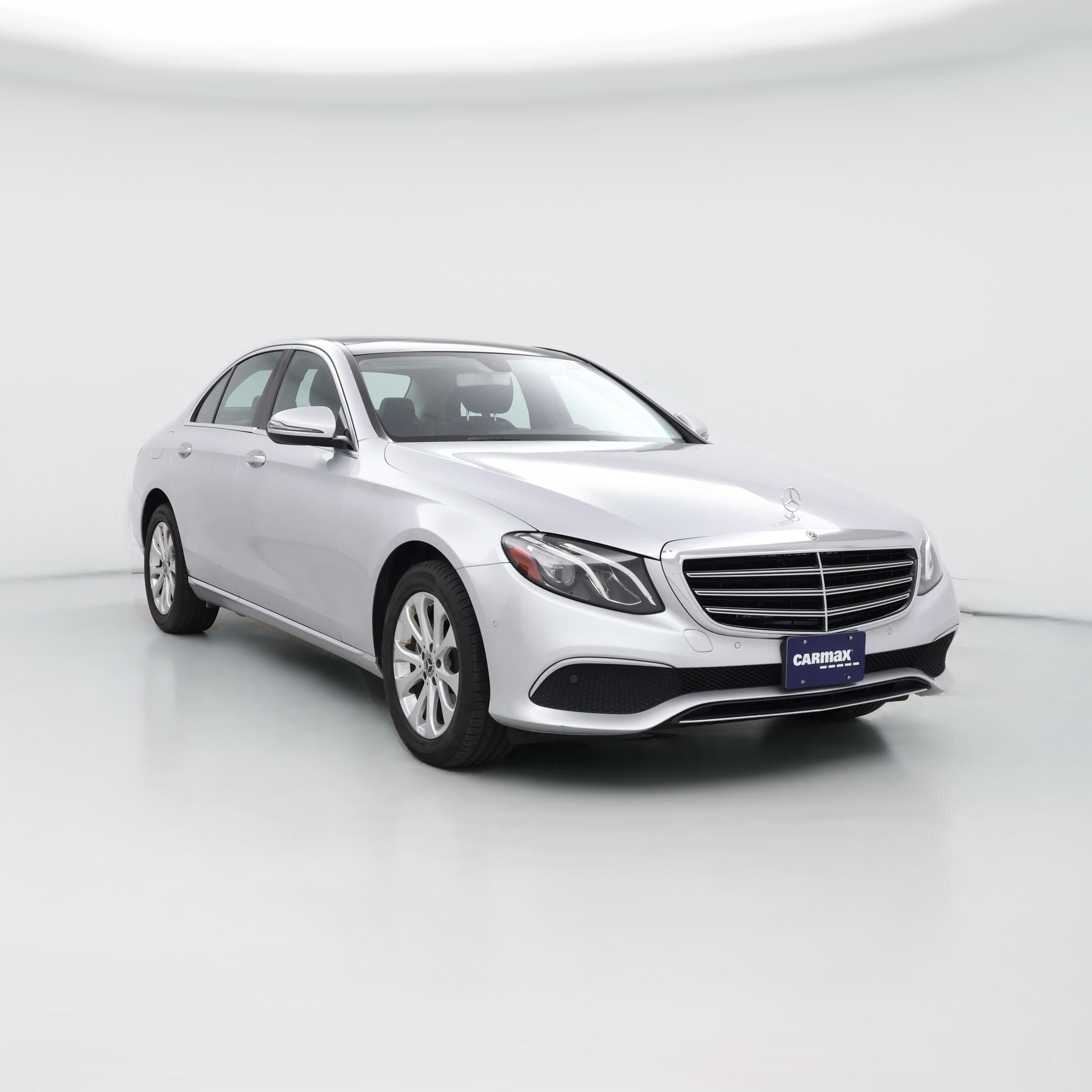 Thumbnail: 2018 Mercedes-Benz E-Class - 1