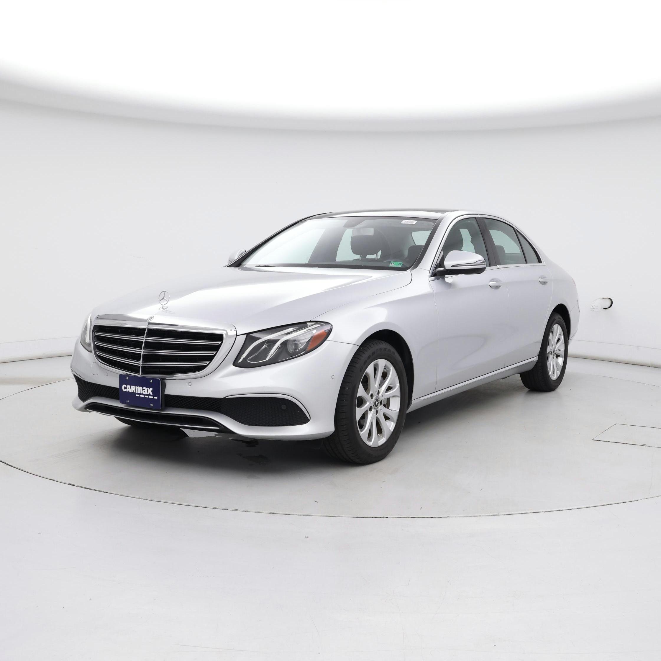 Thumbnail: 2018 Mercedes-Benz E-Class - 4