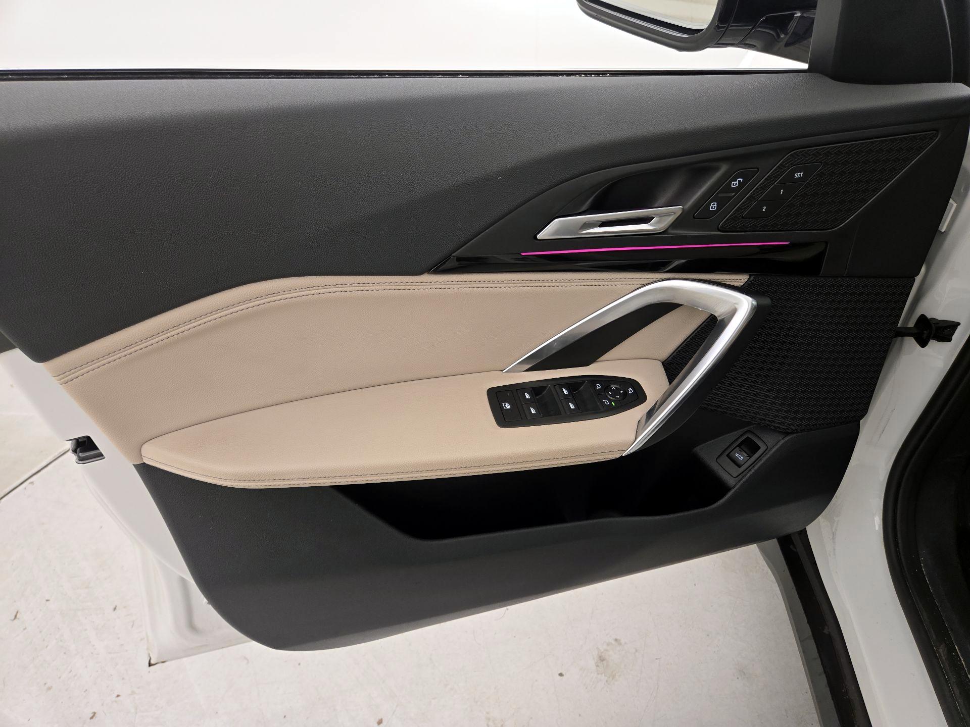 Thumbnail: 2023 BMW X1 - 12