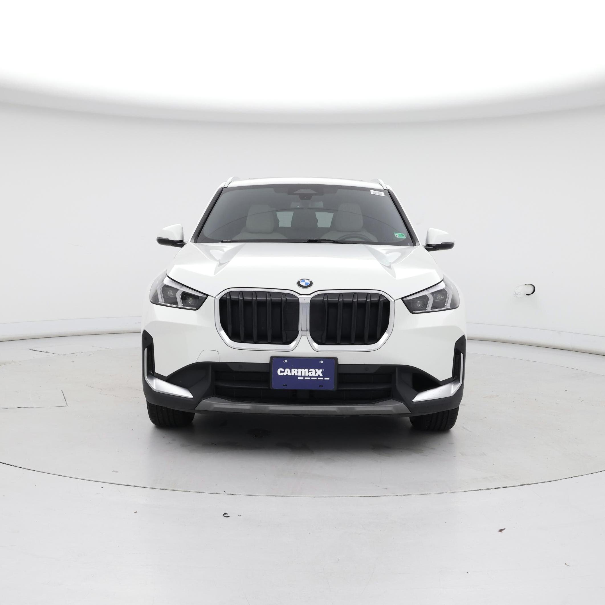 Thumbnail: 2023 BMW X1 - 5