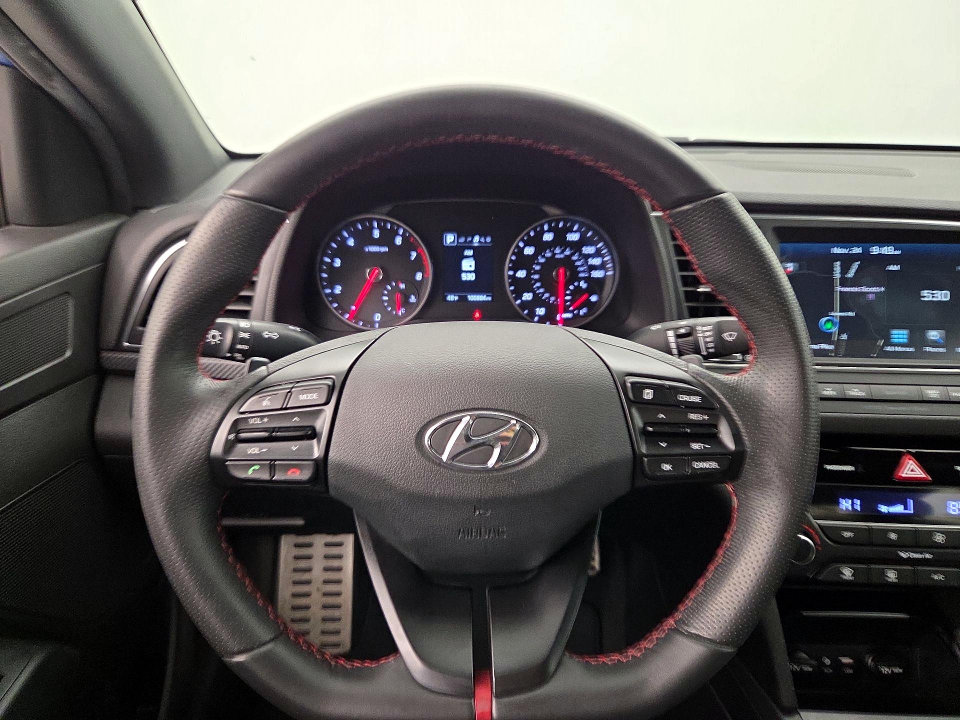 Thumbnail: 2018 Hyundai Elantra - 10