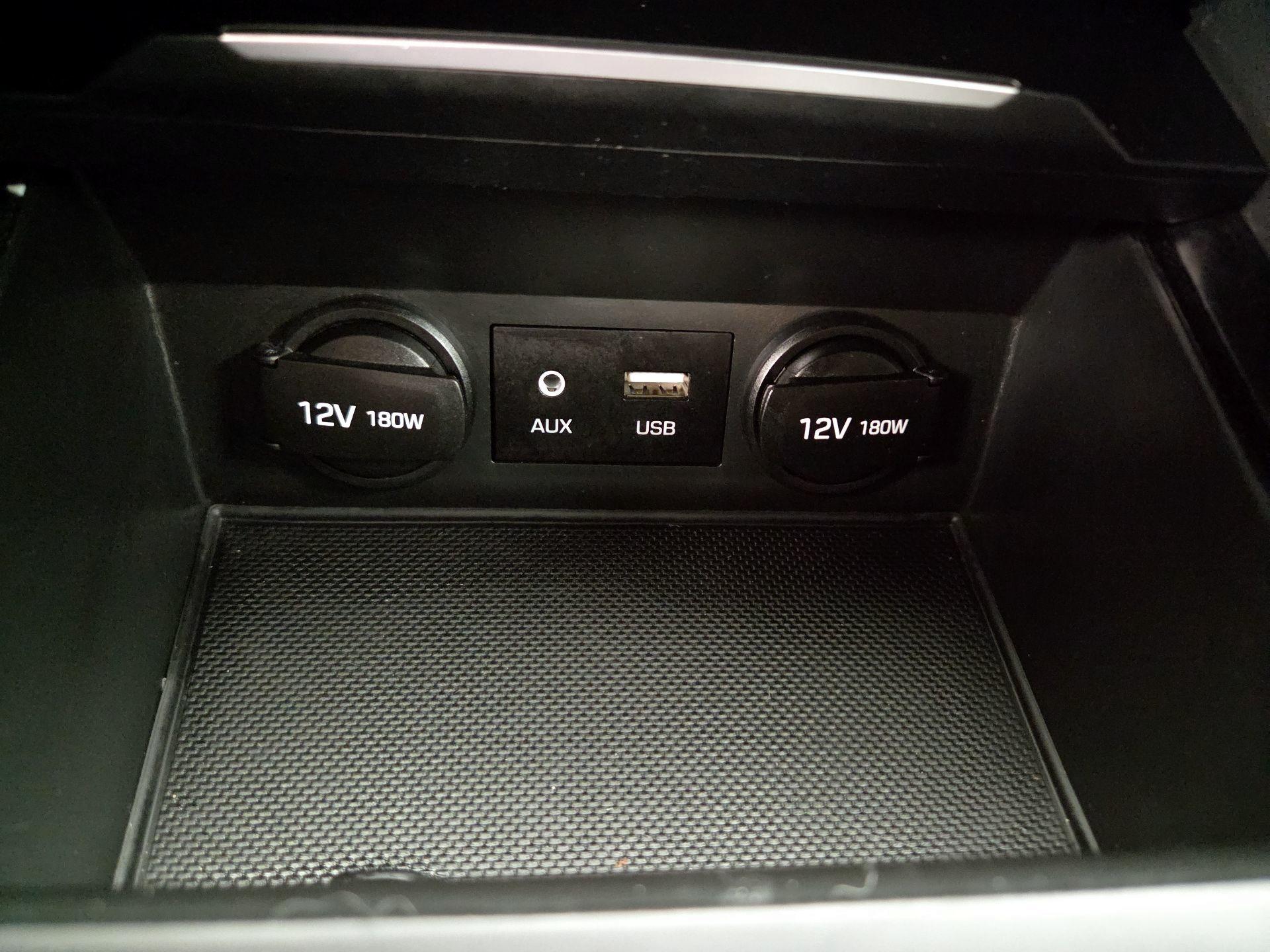 Thumbnail: 2018 Hyundai Elantra - 19