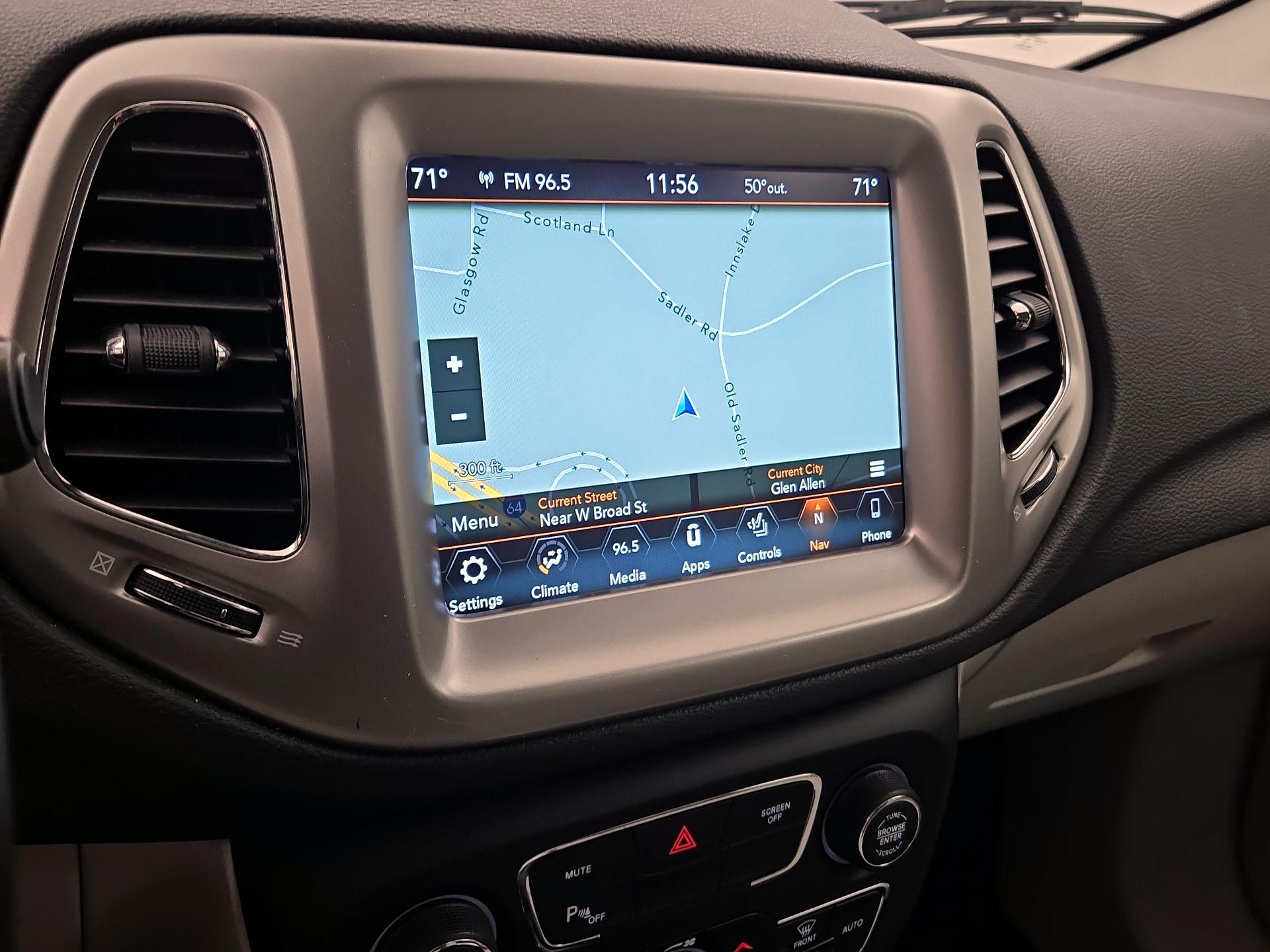 Thumbnail: 2018 Jeep Compass - 14