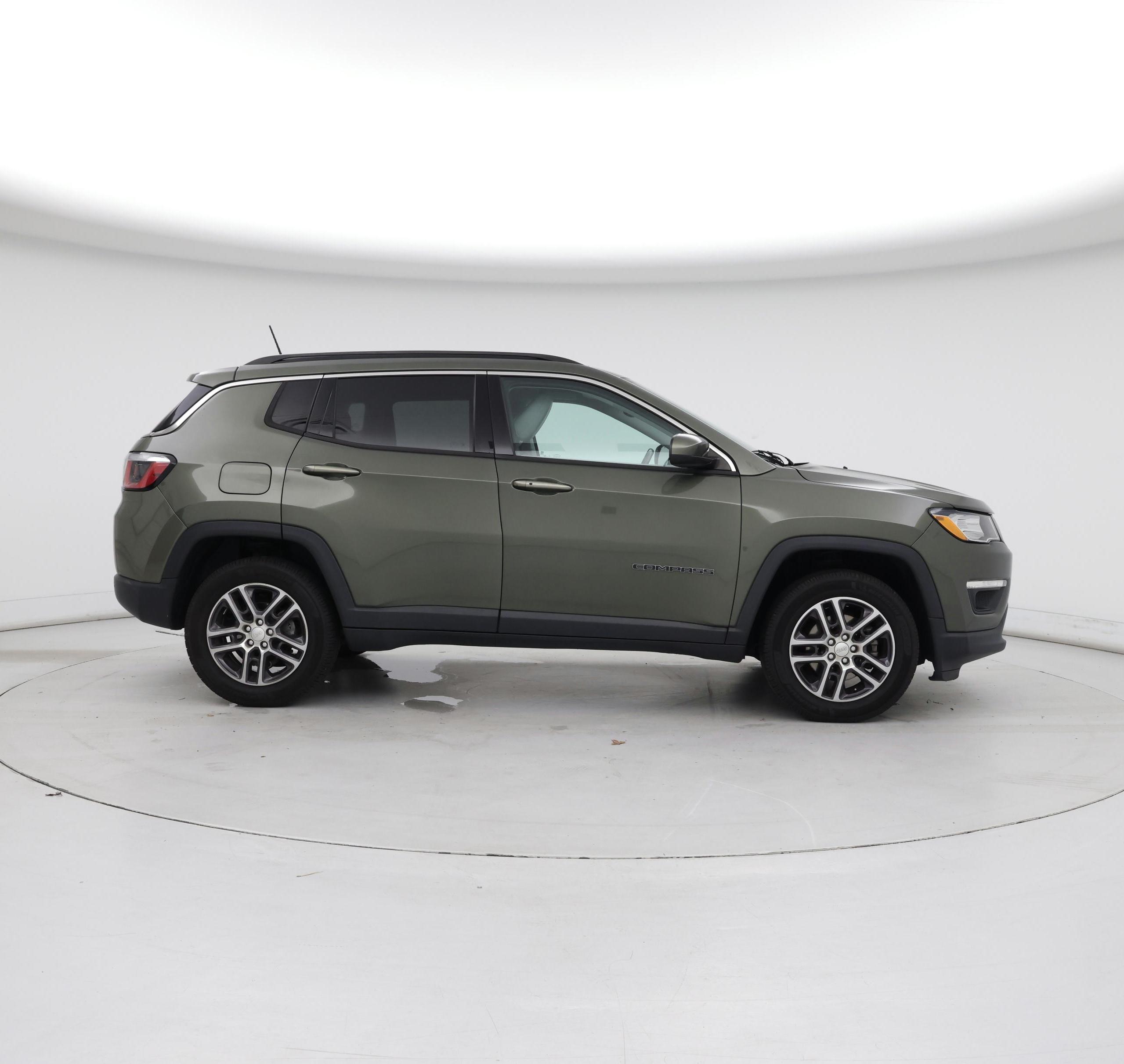 Thumbnail: 2018 Jeep Compass - 7