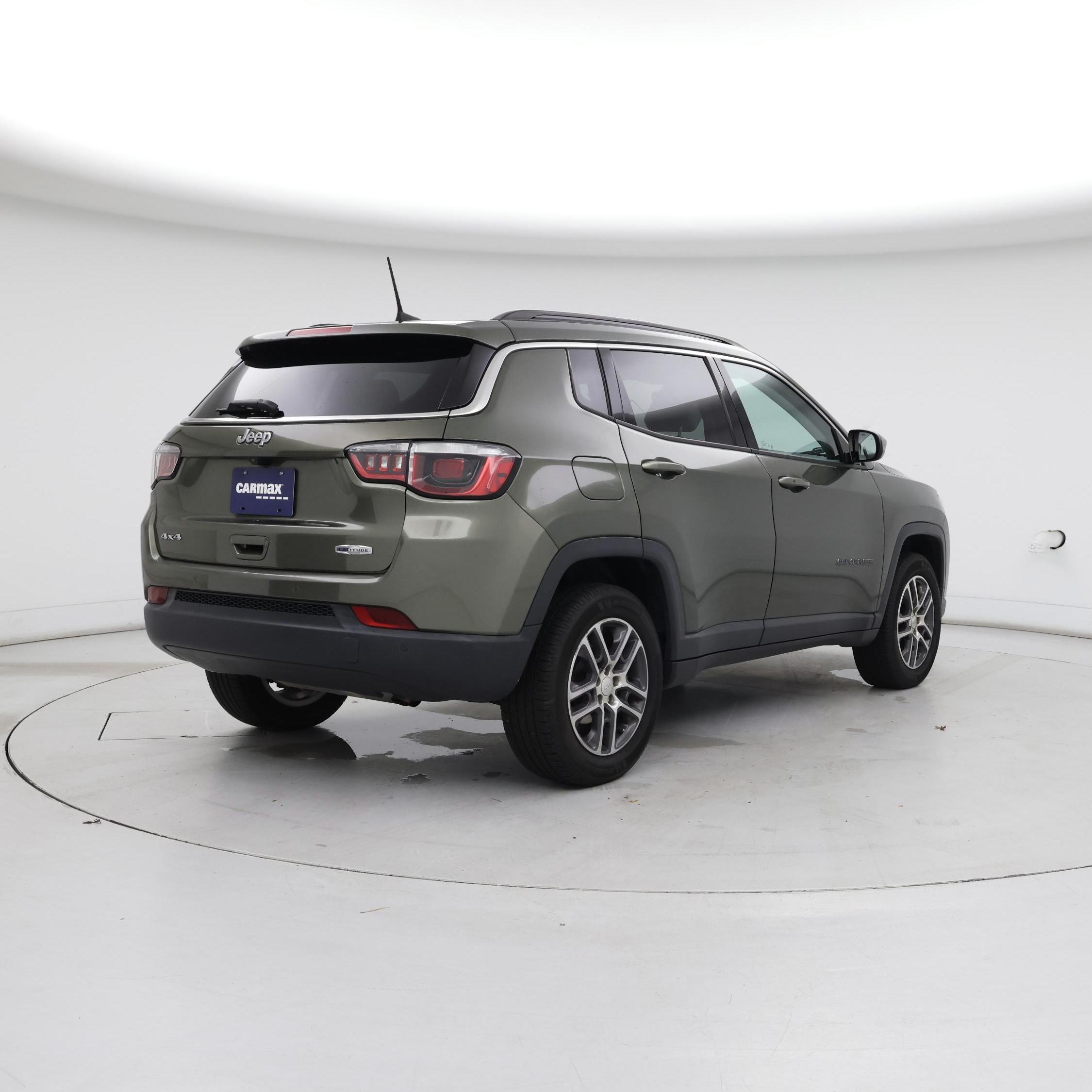 Thumbnail: 2018 Jeep Compass - 8