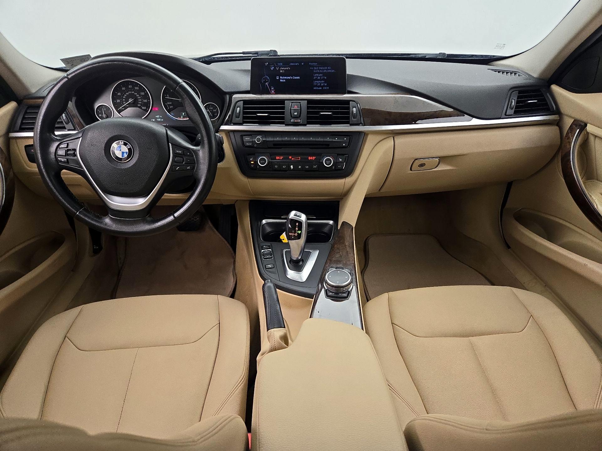 Thumbnail: 2015 BMW 3 Series - 9