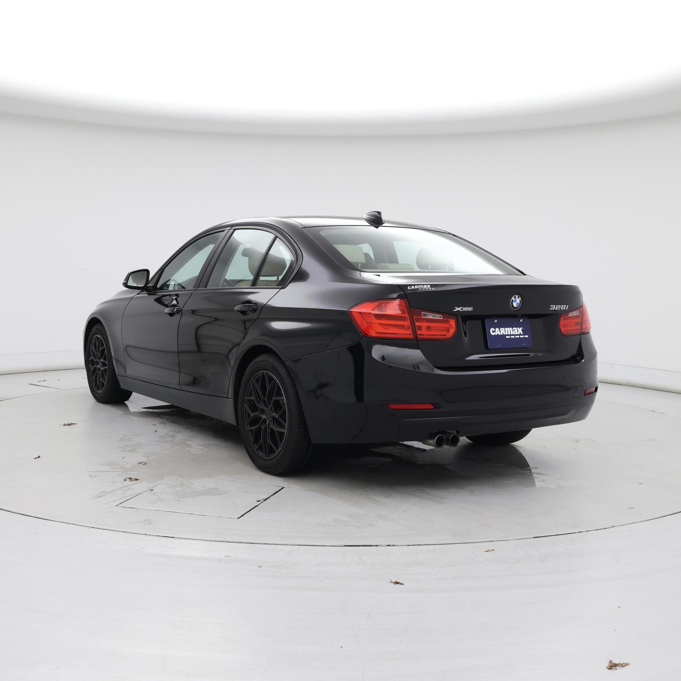 Thumbnail: 2015 BMW 3 Series - 2