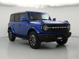 Blue 2024 Ford Bronco Outer Banks