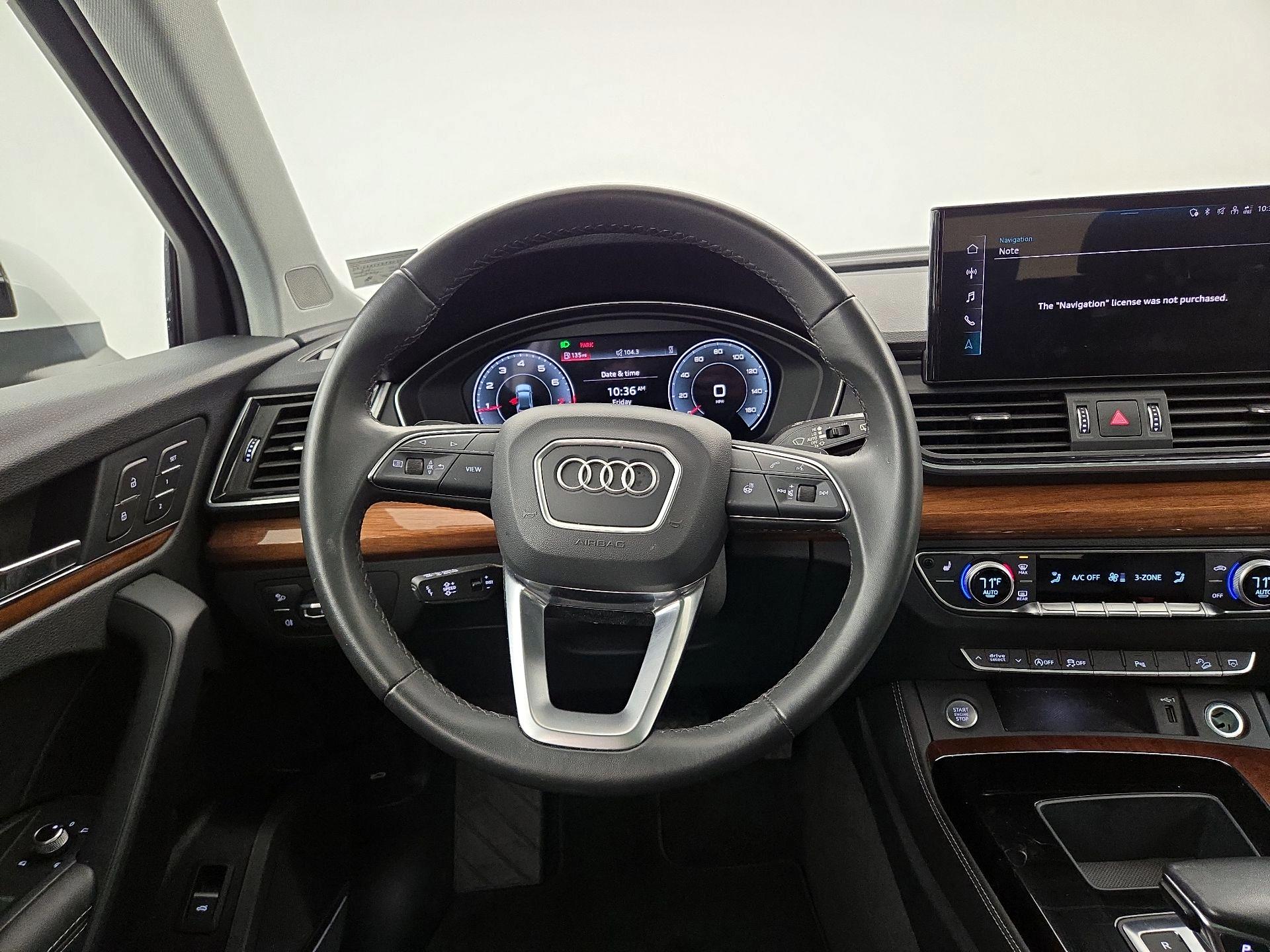 Thumbnail: 2023 Audi Q5 - 10