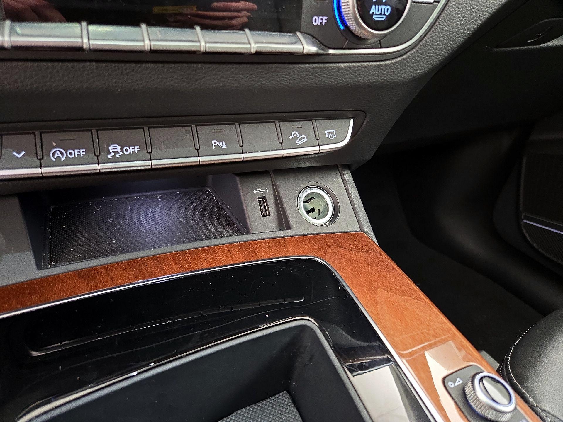 Thumbnail: 2023 Audi Q5 - 18