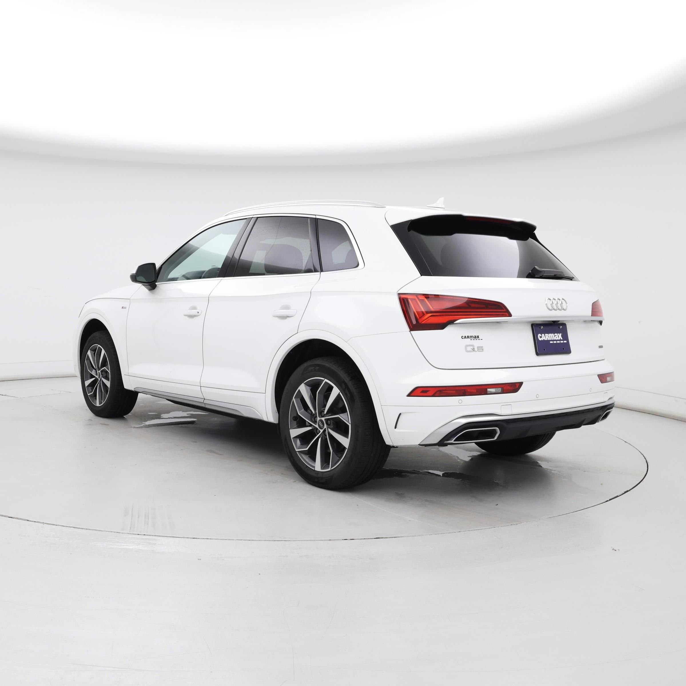 Thumbnail: 2023 Audi Q5 - 2