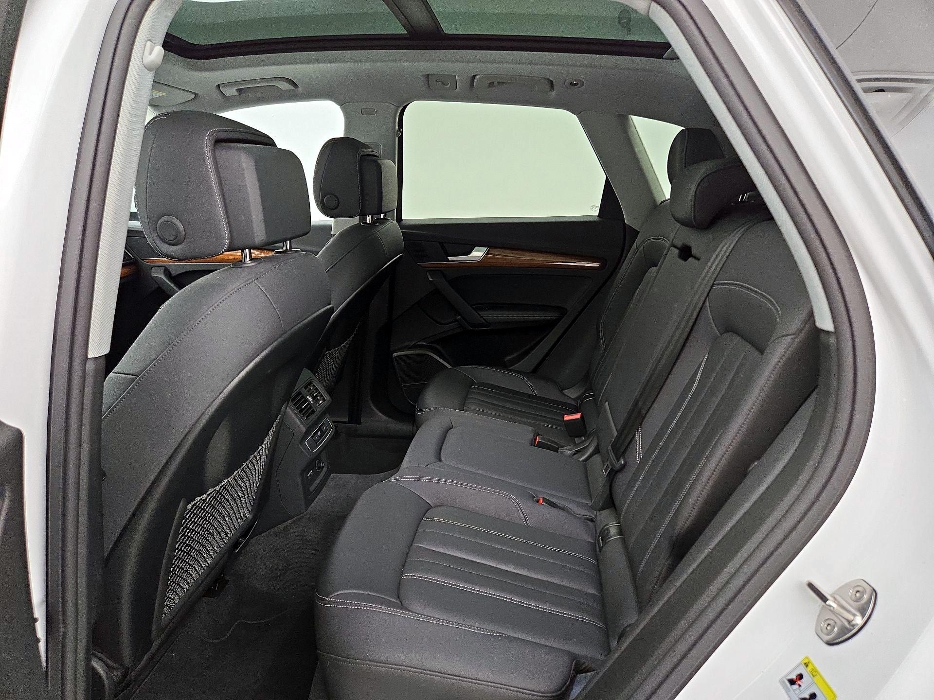 Thumbnail: 2023 Audi Q5 - 20