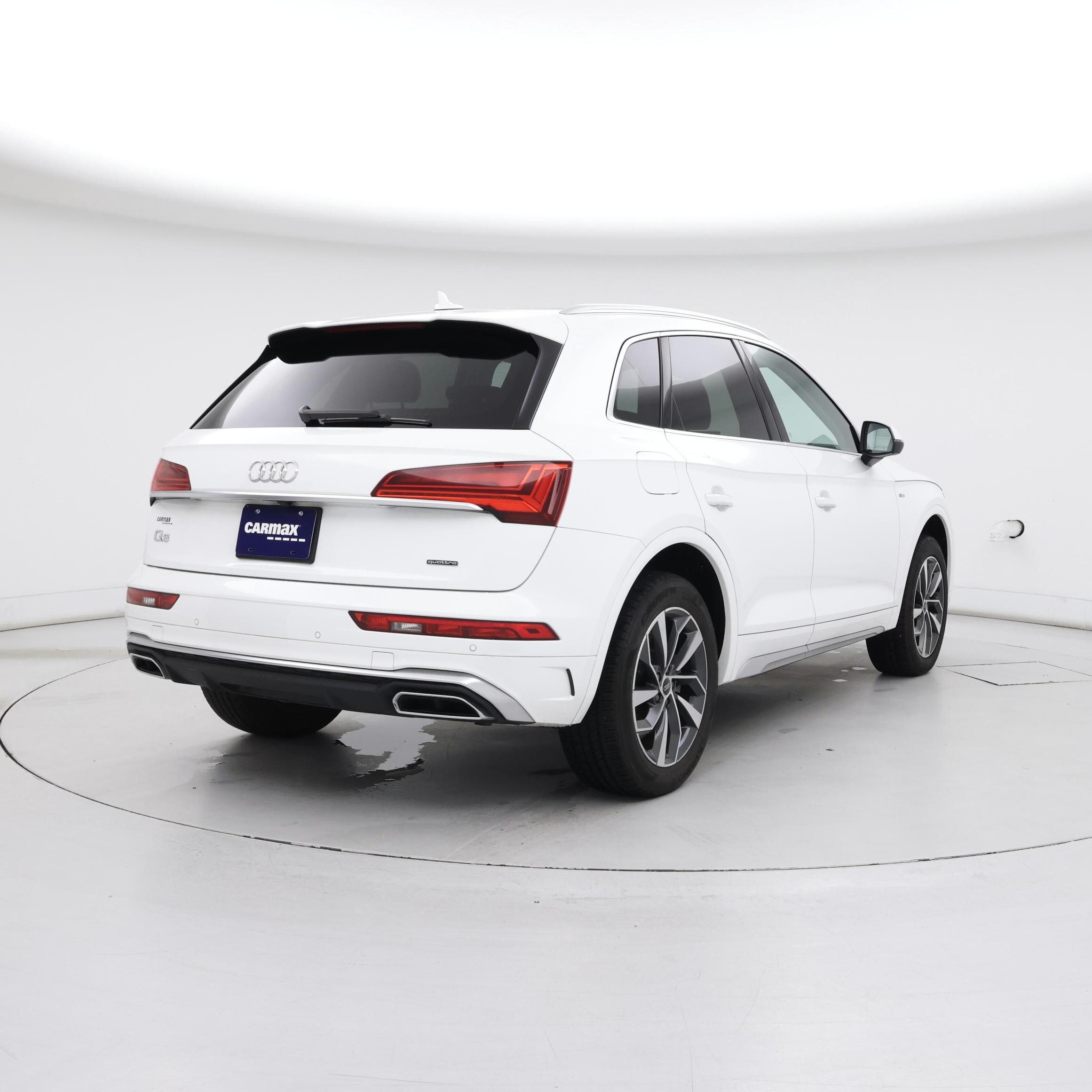 Thumbnail: 2023 Audi Q5 - 8