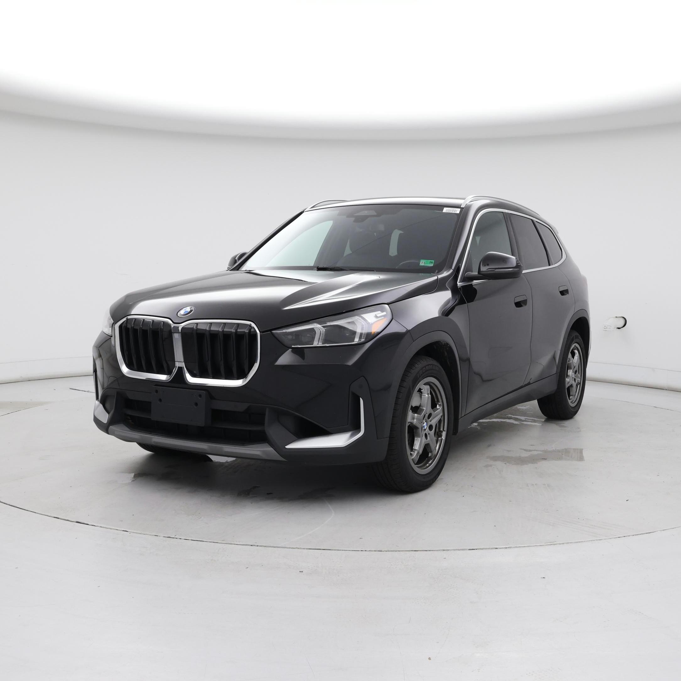 Thumbnail: 2023 BMW X1 - 4