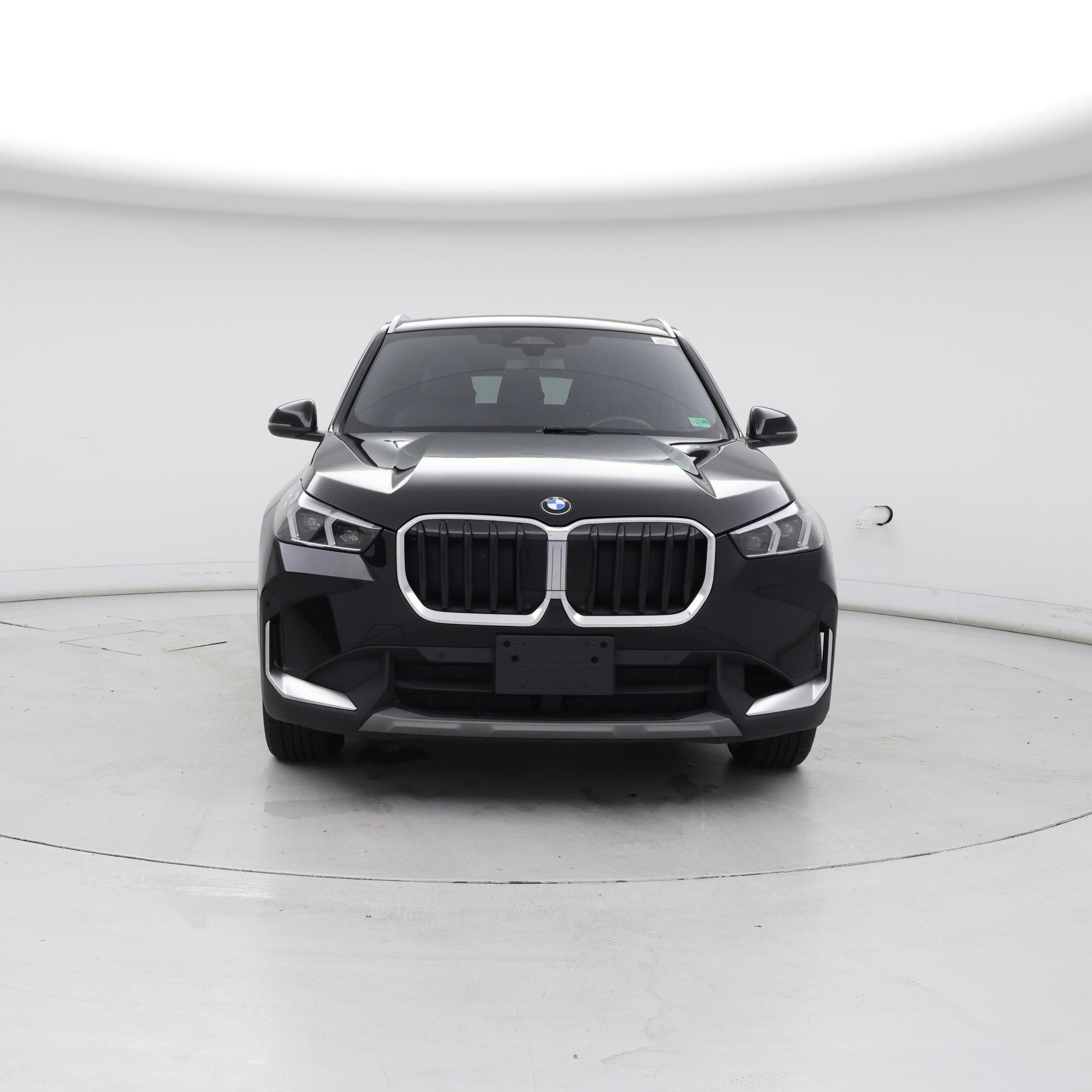 Thumbnail: 2023 BMW X1 - 5
