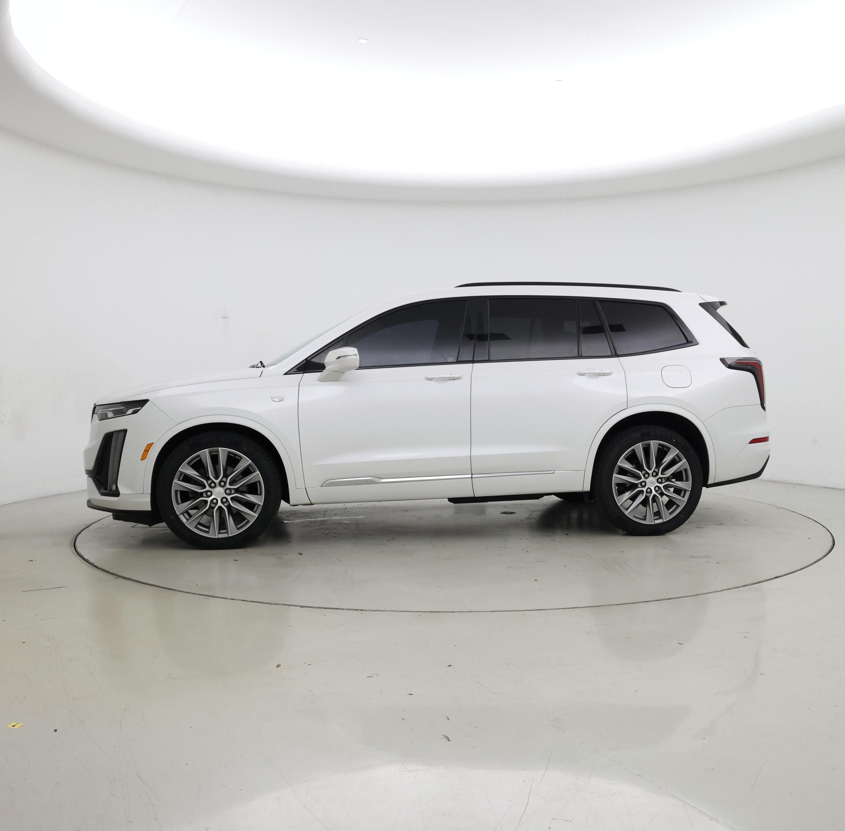 Thumbnail: 2020 Cadillac XT6 - 3