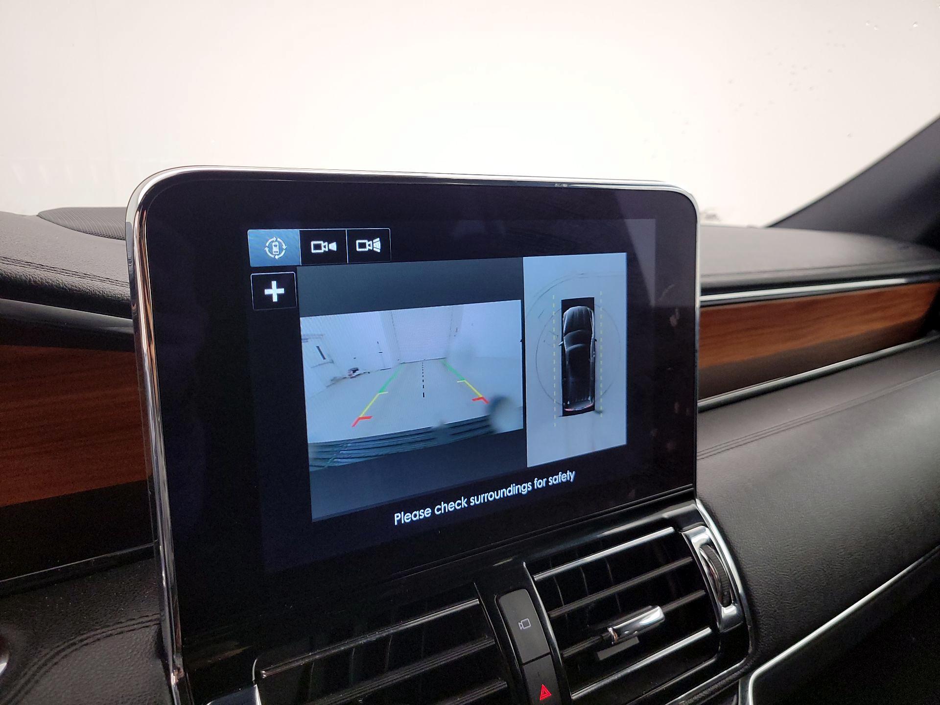 Thumbnail: 2019 Lincoln Navigator - 15