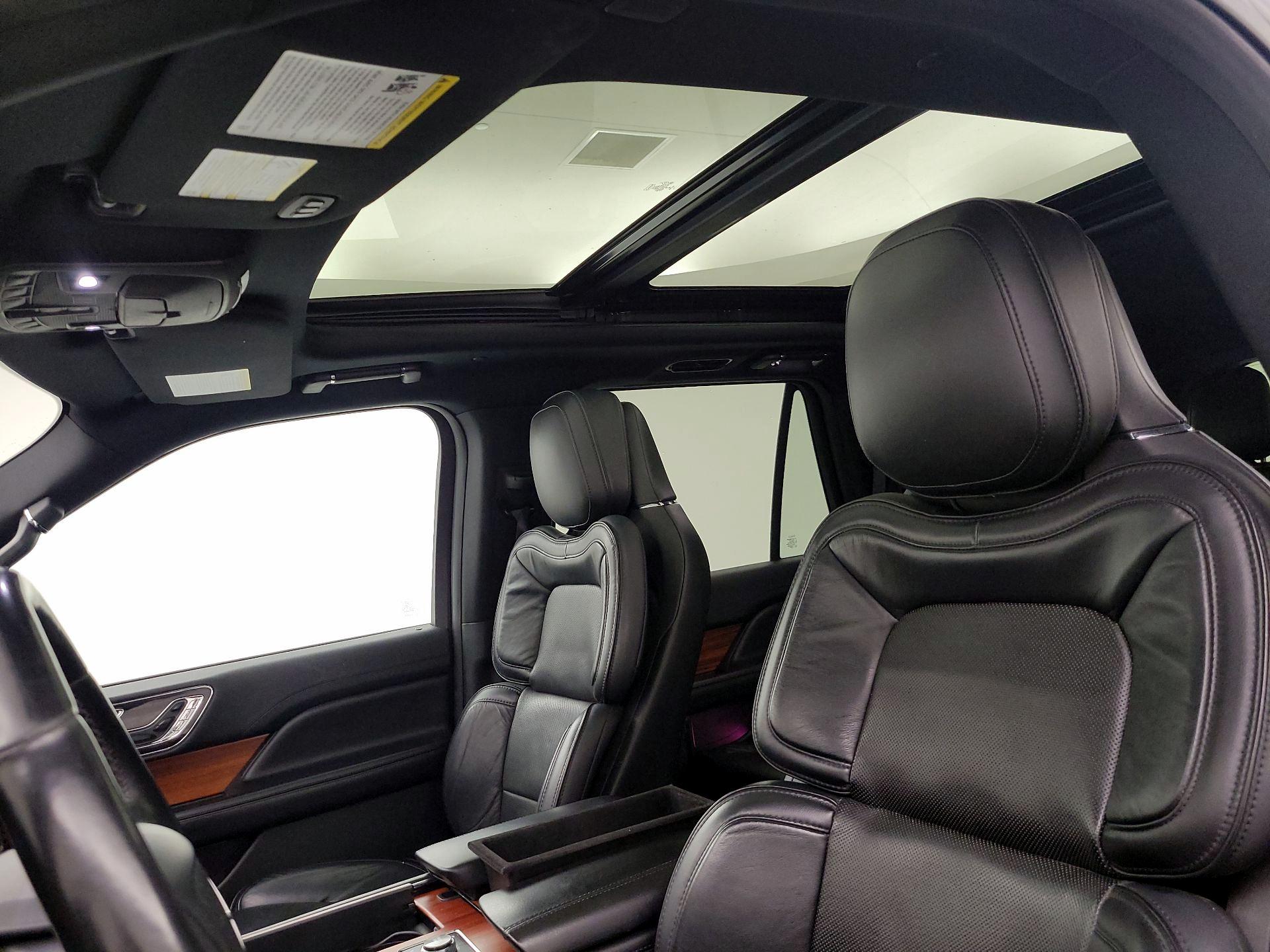 Thumbnail: 2019 Lincoln Navigator - 20