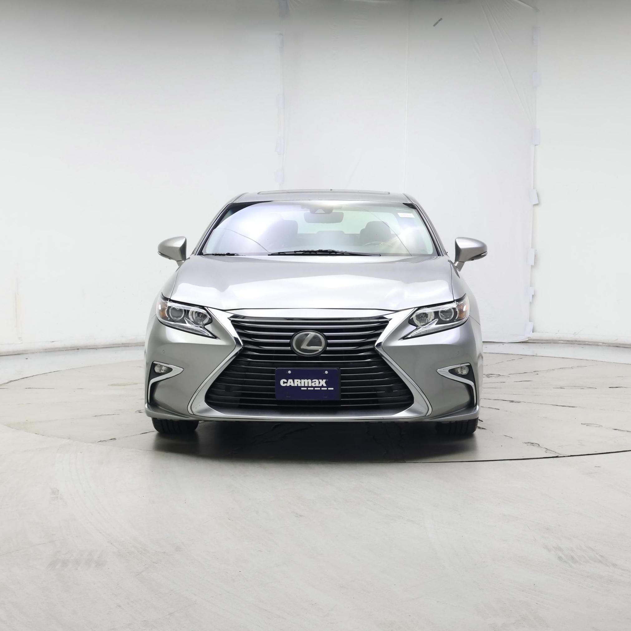 Thumbnail: 2018 Lexus ES - 5