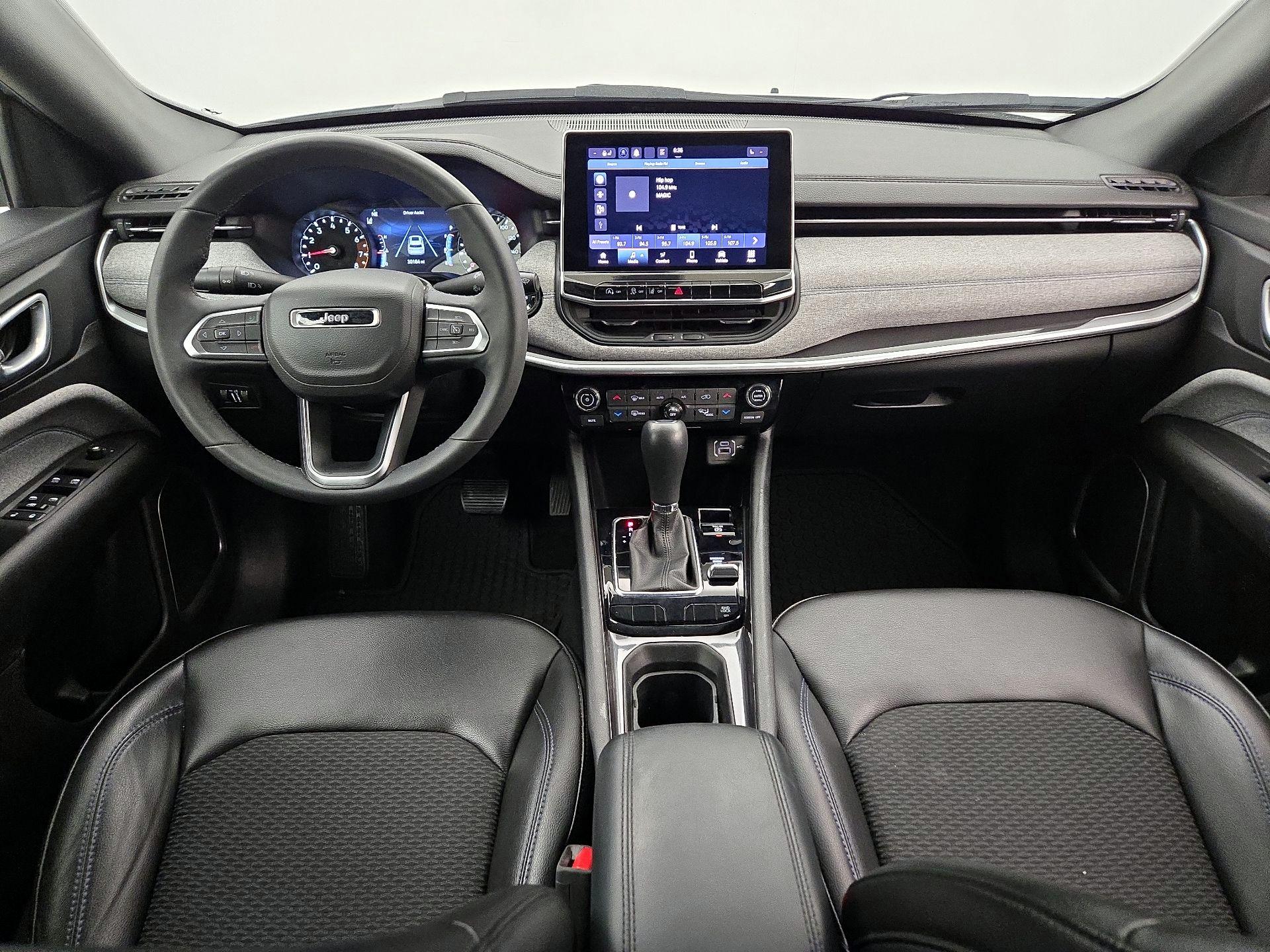 Thumbnail: 2023 Jeep Compass - 9